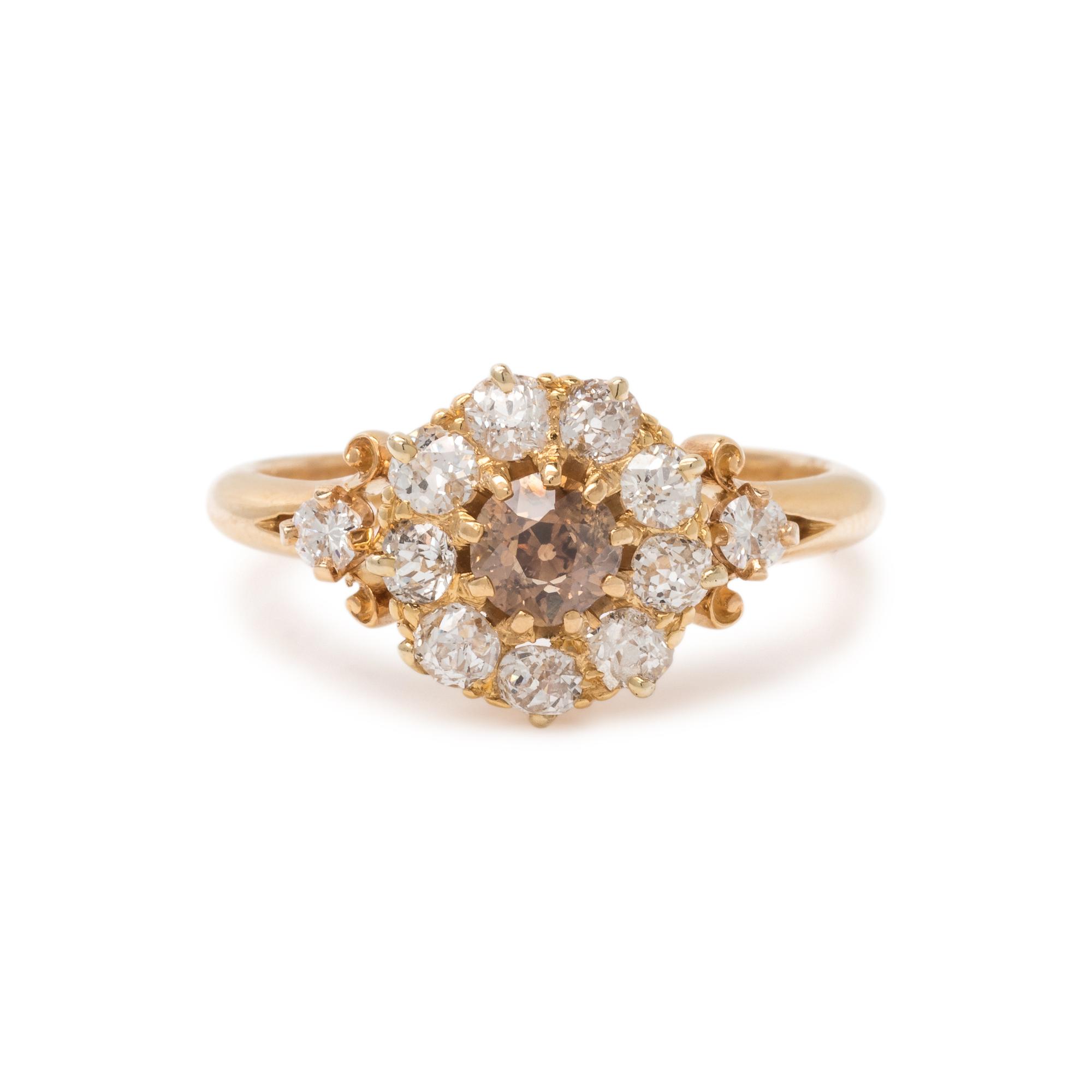 COLORED DIAMOND AND DIAMOND RING