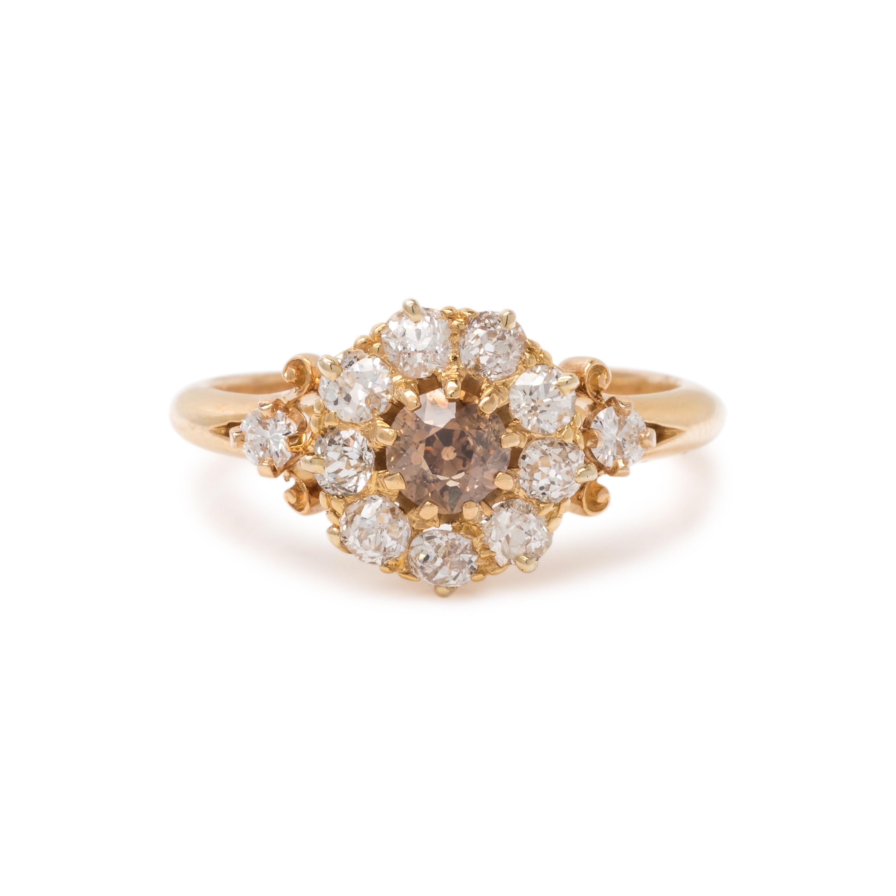 COLORED DIAMOND AND DIAMOND RING