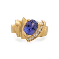 YELLOW GOLD, TANZANITE AND DIAMOND RING