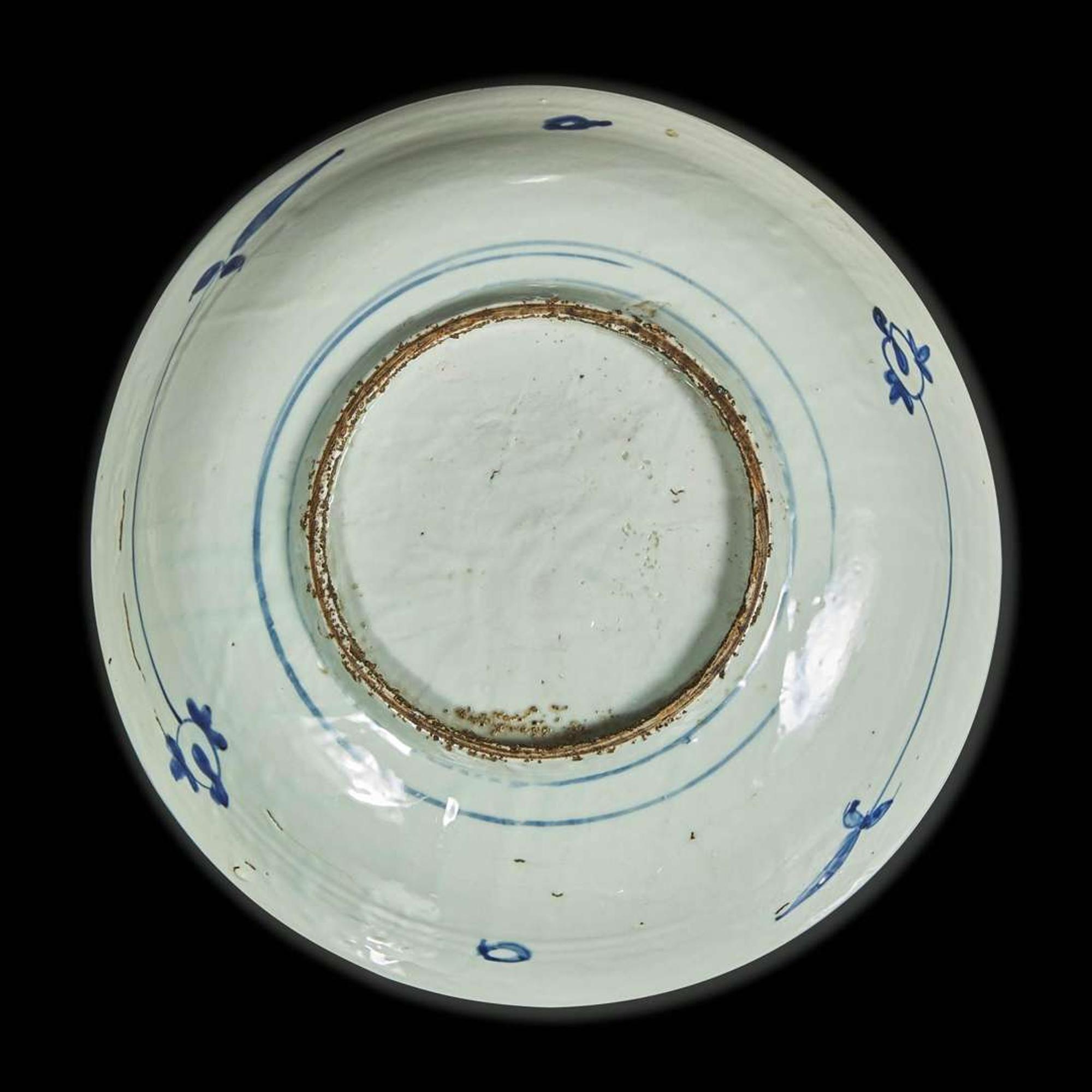 A Chinese blue and white porcelain "Phoenix" large dish 克拉克瓷器凤纹大盘 16th/17th century ???????