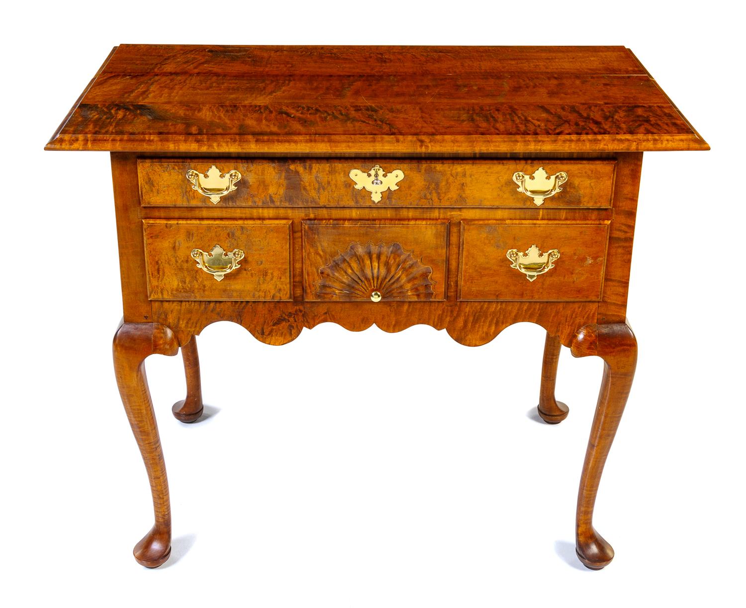 A Queen Anne Style Maple Lowboy Height 30 x width 36 1/2 x depth 20 1/2 inches. — 20TH CENTURY