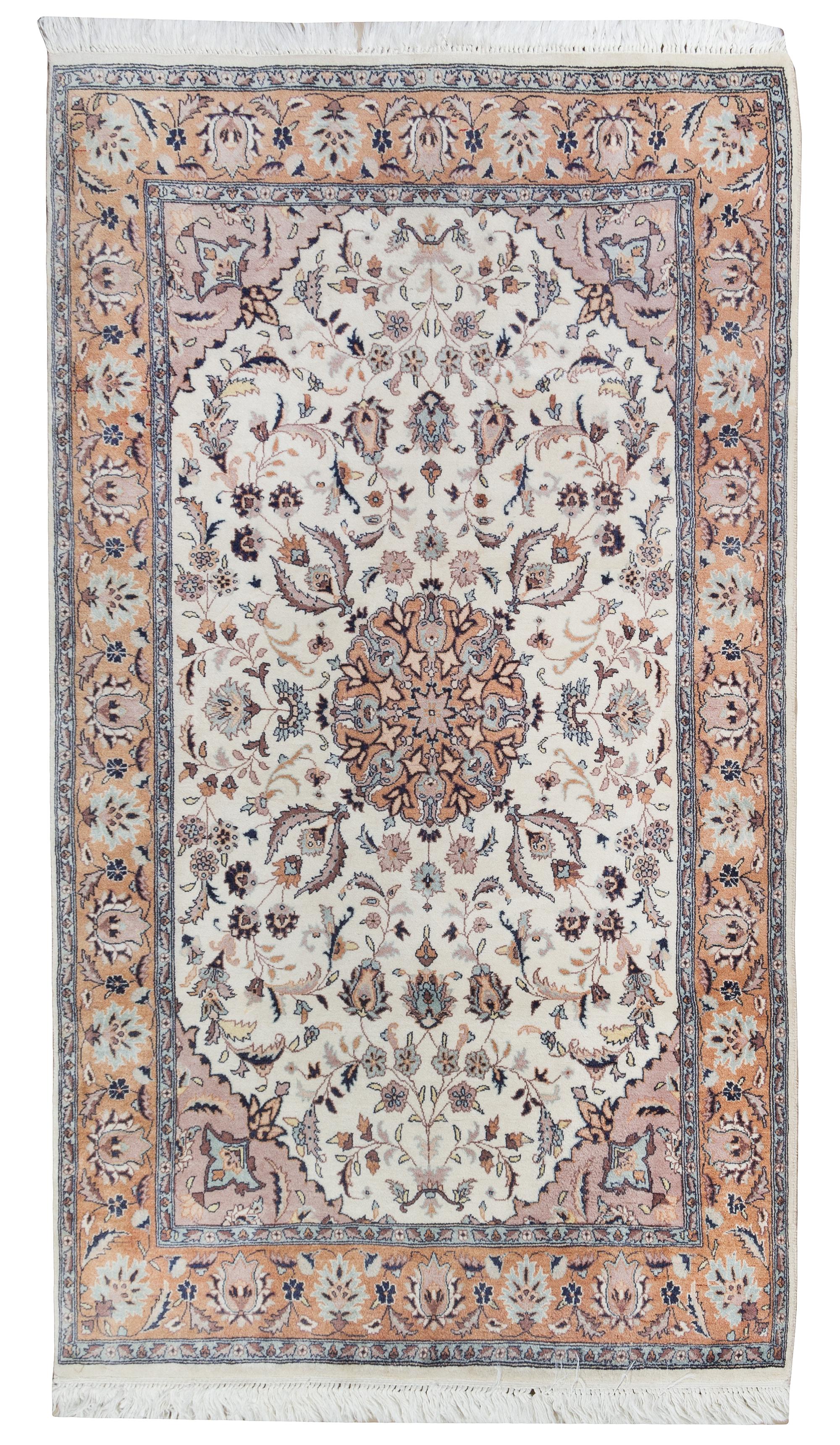 A Tabriz Wool Rug 6 feet 3 1/2 inches x 4 feet 1 1/4 inches. — 20TH CENTURY