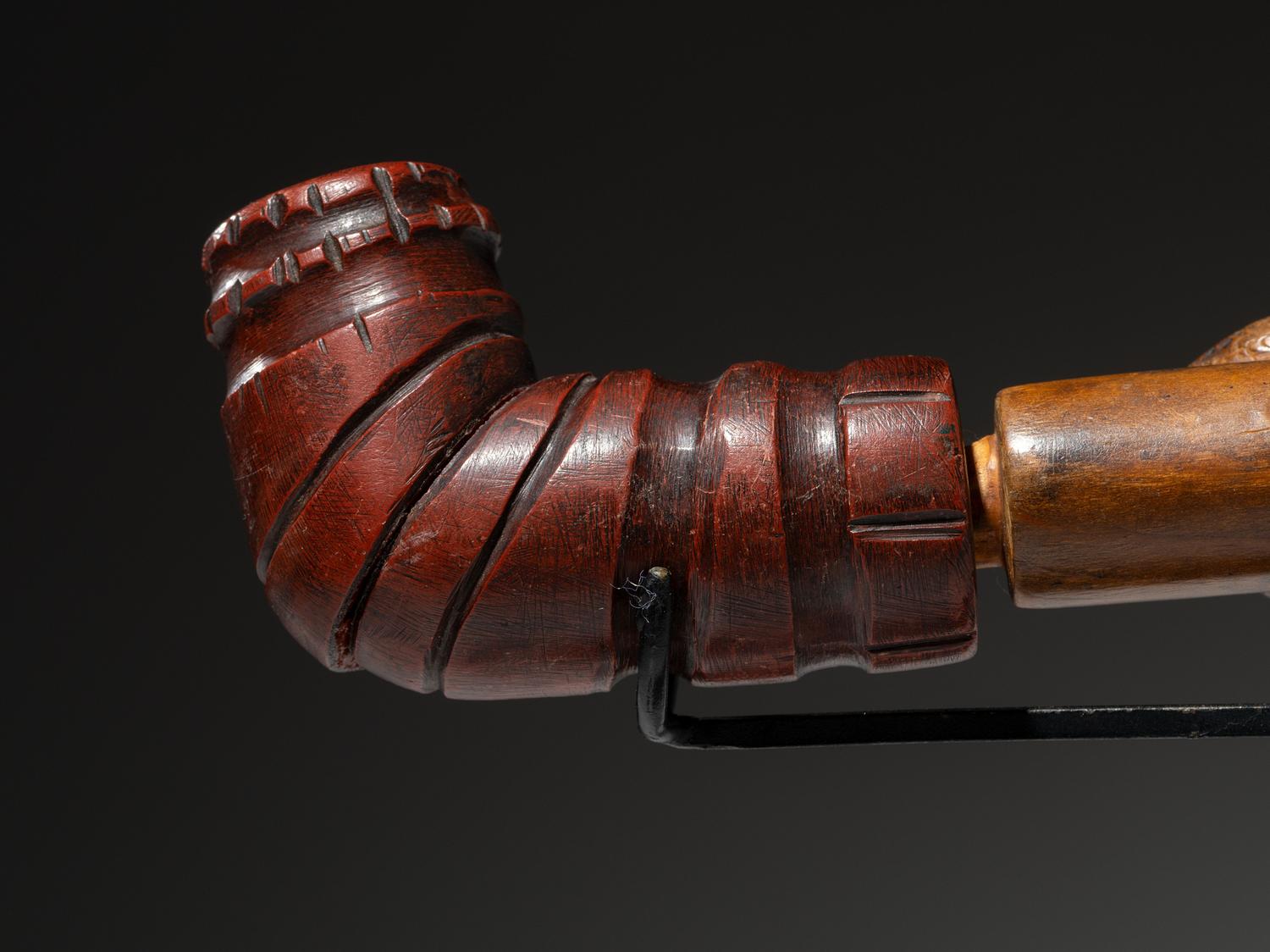 Western Great Lakes Catlinite Pipe Bowl, with Figural Stem