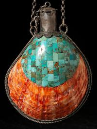Southwestern-style Spiny Oyster Shell, Turquoise, and Silver Canteen, 2016