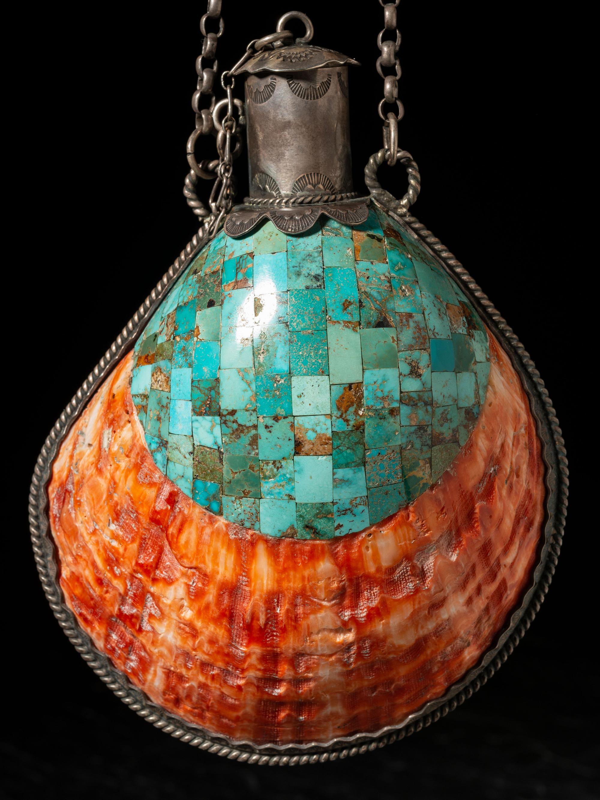 Southwestern-style Spiny Oyster Shell, Turquoise, and Silver Canteen, 2016