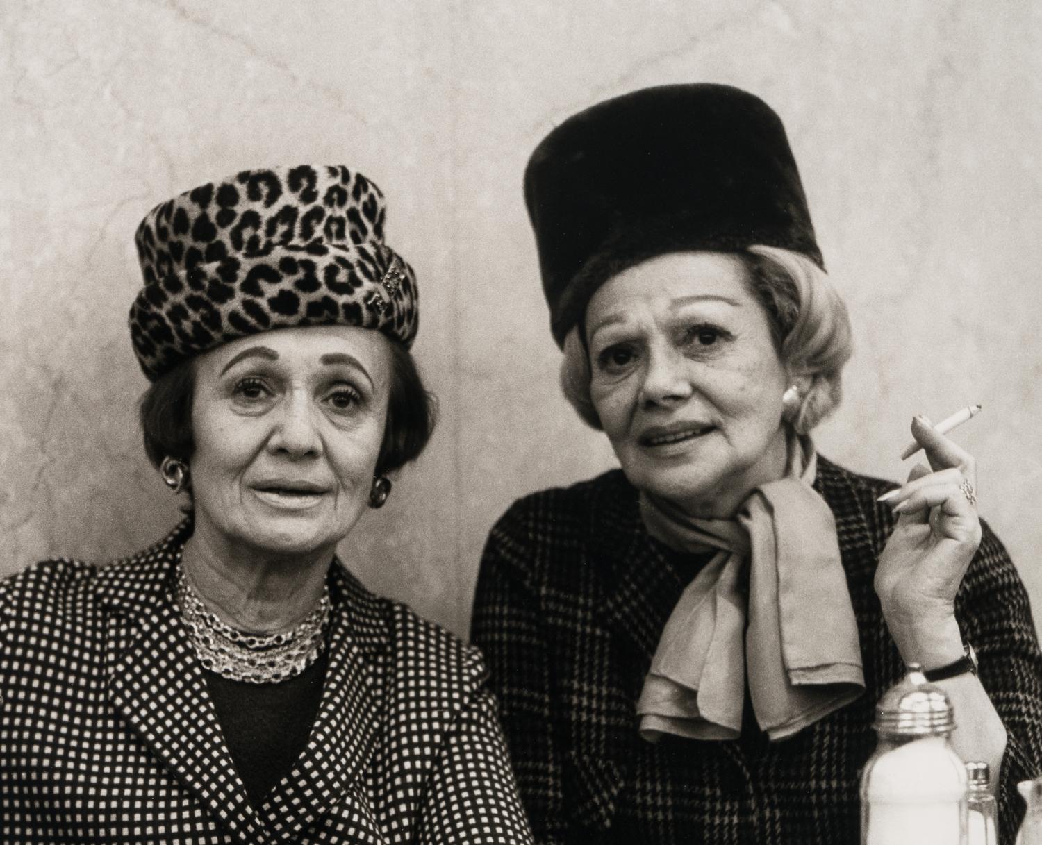 Two ladies at the automat , N.Y.C., 1966