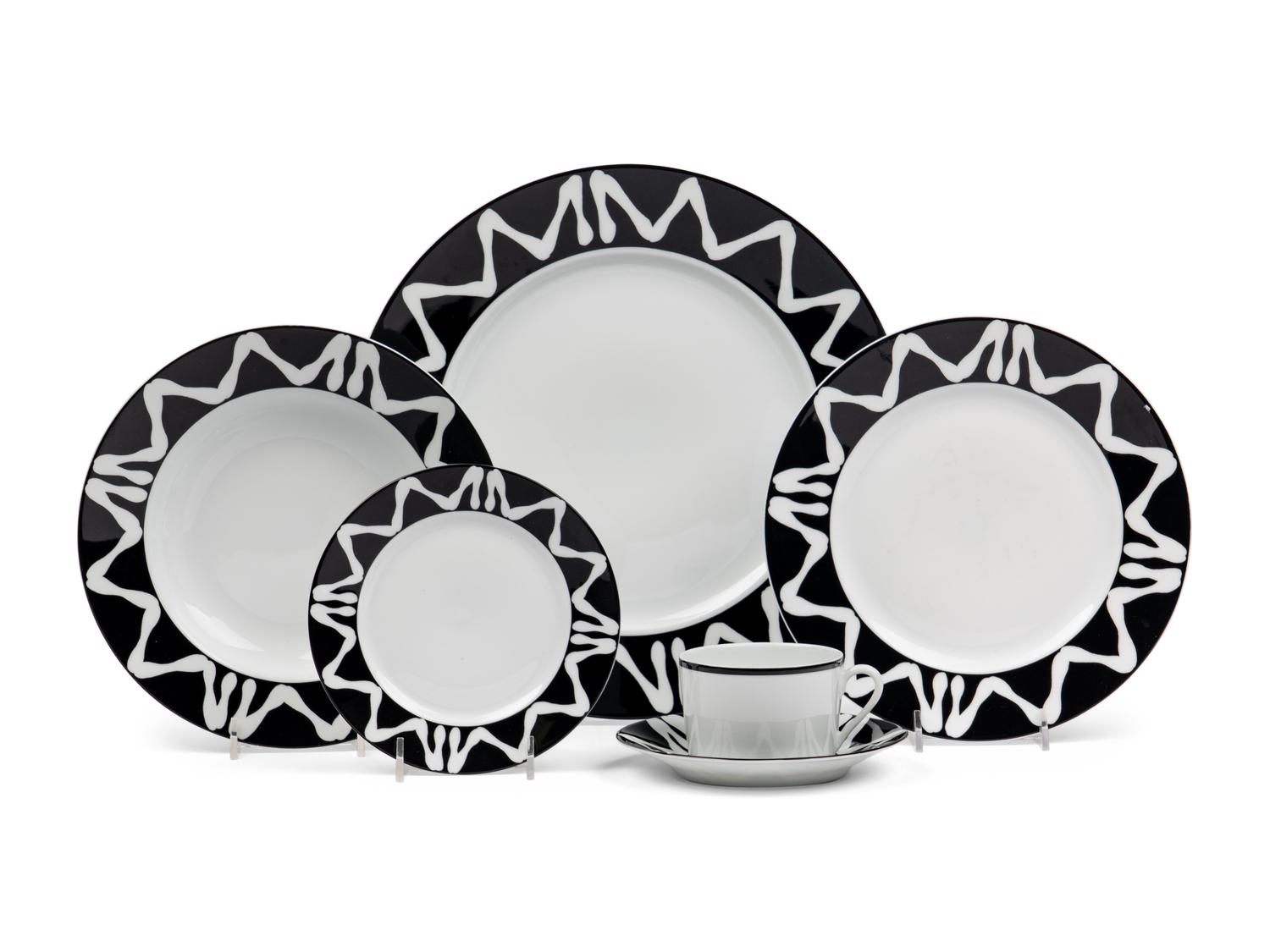 A Bill Goldsmith for Limoges New Florida Black Dinner Service