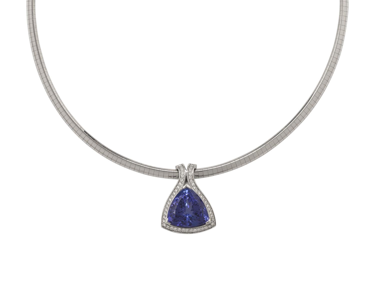 COLLECTION OF WHITE GOLD AND TANZANITE JEWELRY