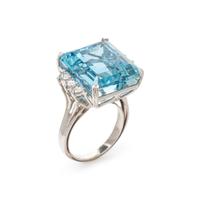 AQUAMARINE AND DIAMOND RING