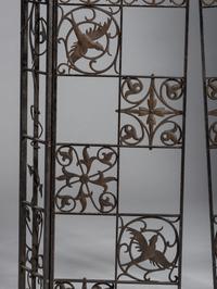 Gate