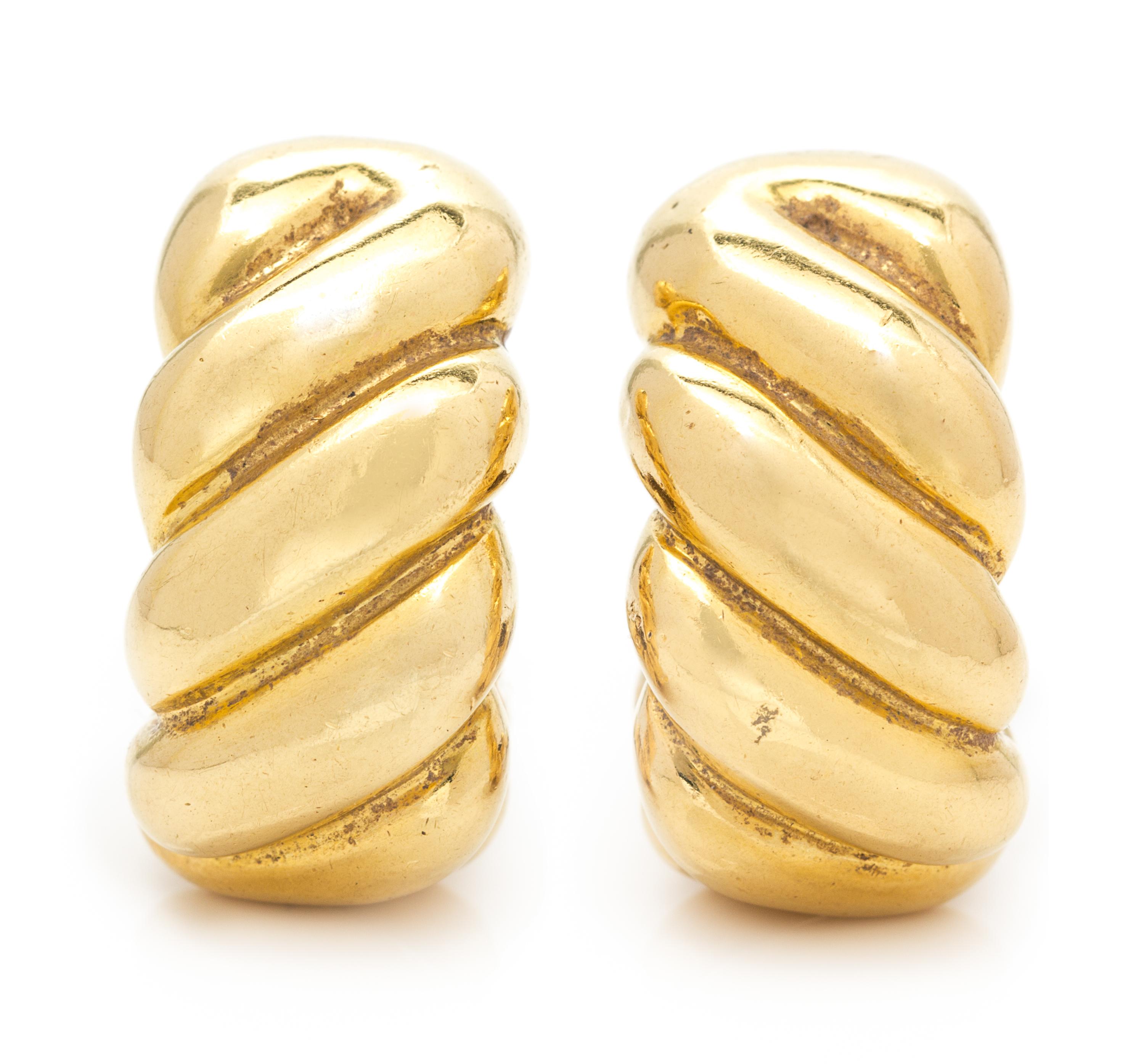 A Pair of 18 Karat Yellow Gold Earclips, 12.80 dwts.