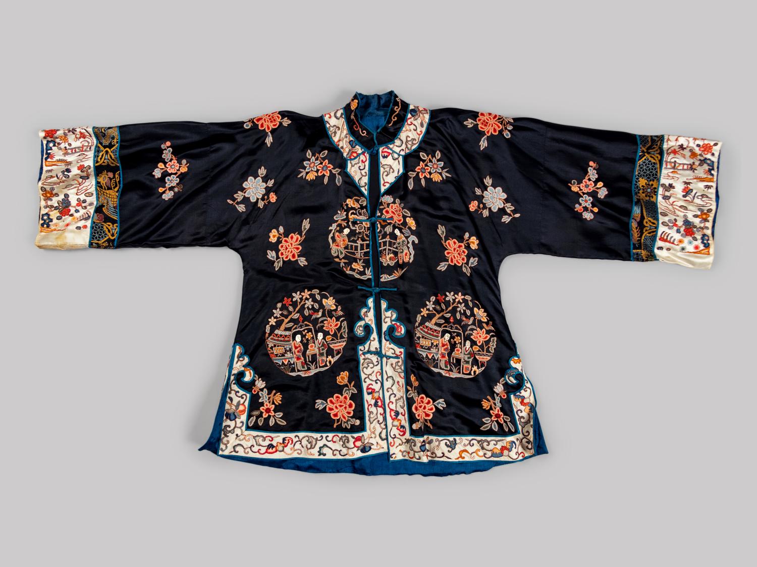 A Chinese Silk Embroidered Ladies' Jacket