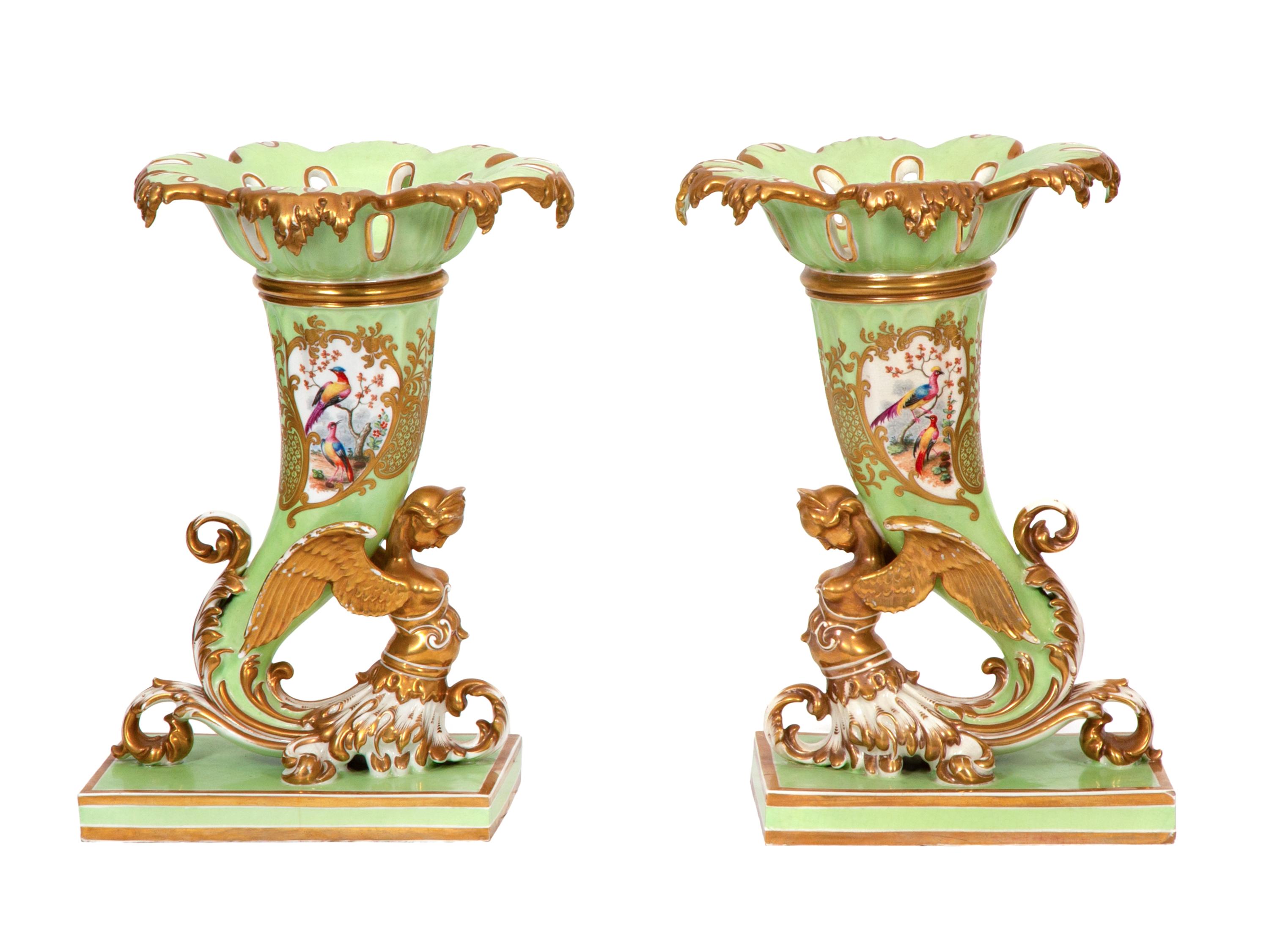 A Pair of Chamberlain's Worcester Apple Green-Ground Porcelain Cornucopia Vases