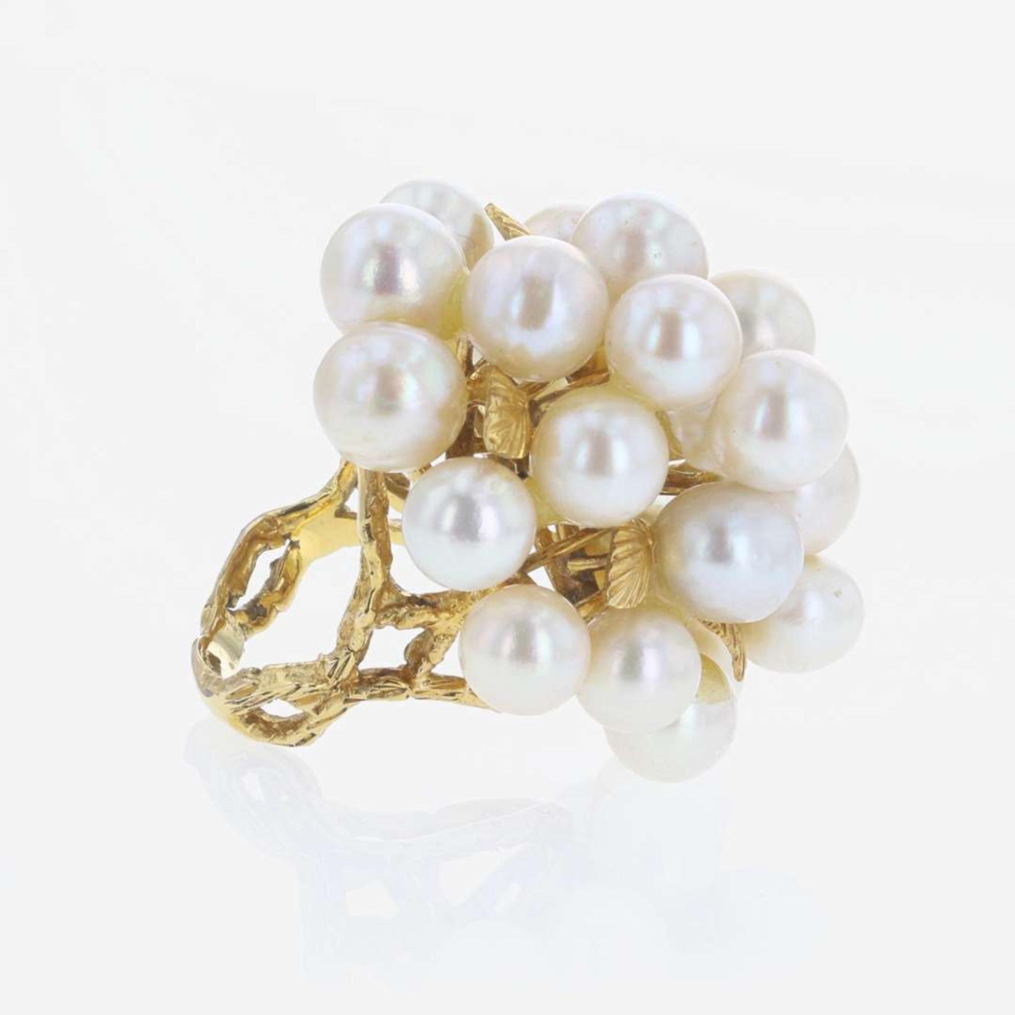 A 14K Yellow Gold Brutalist Pearl Ring