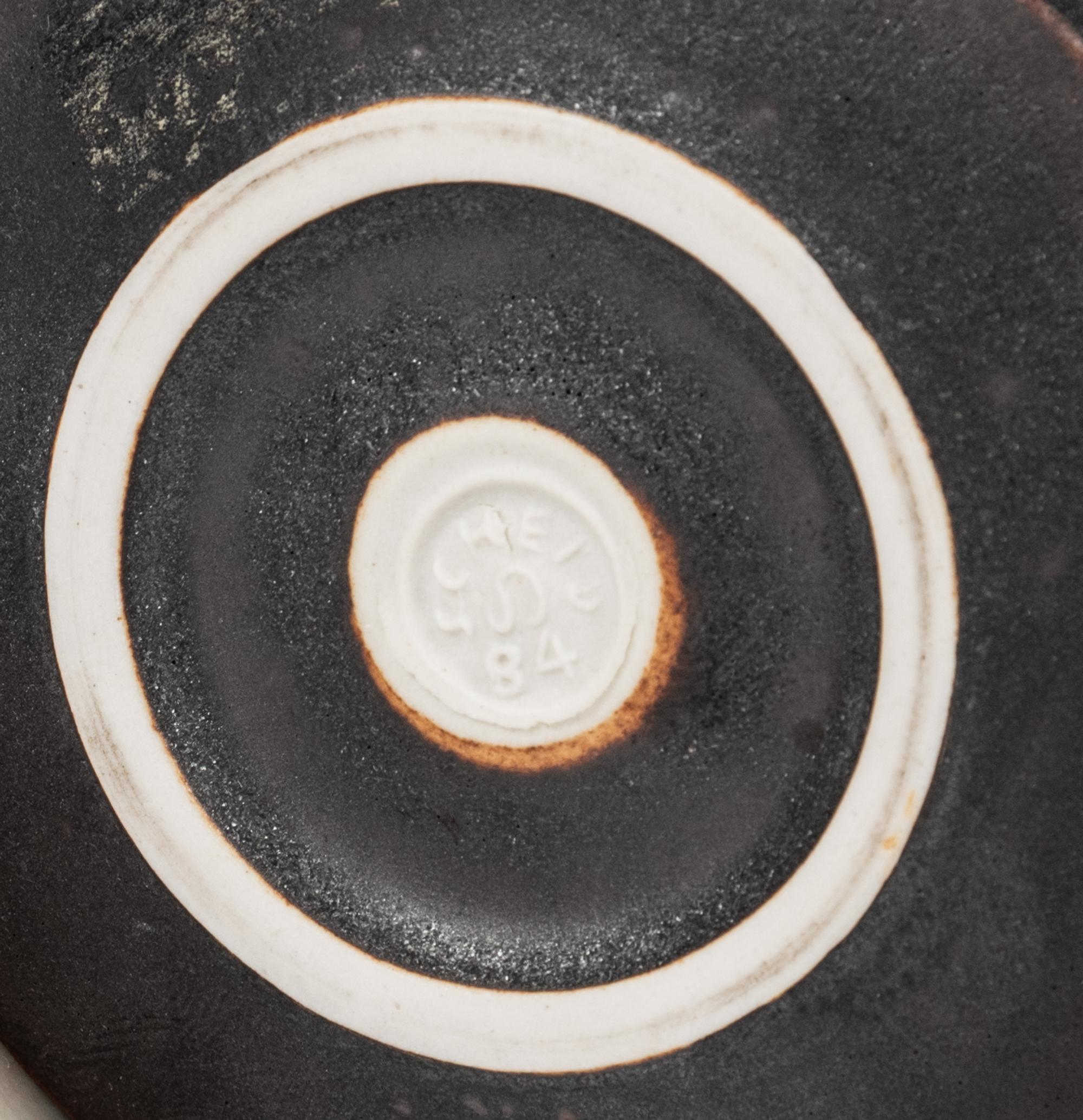 Covered Jar and Flat Vessel, 1984