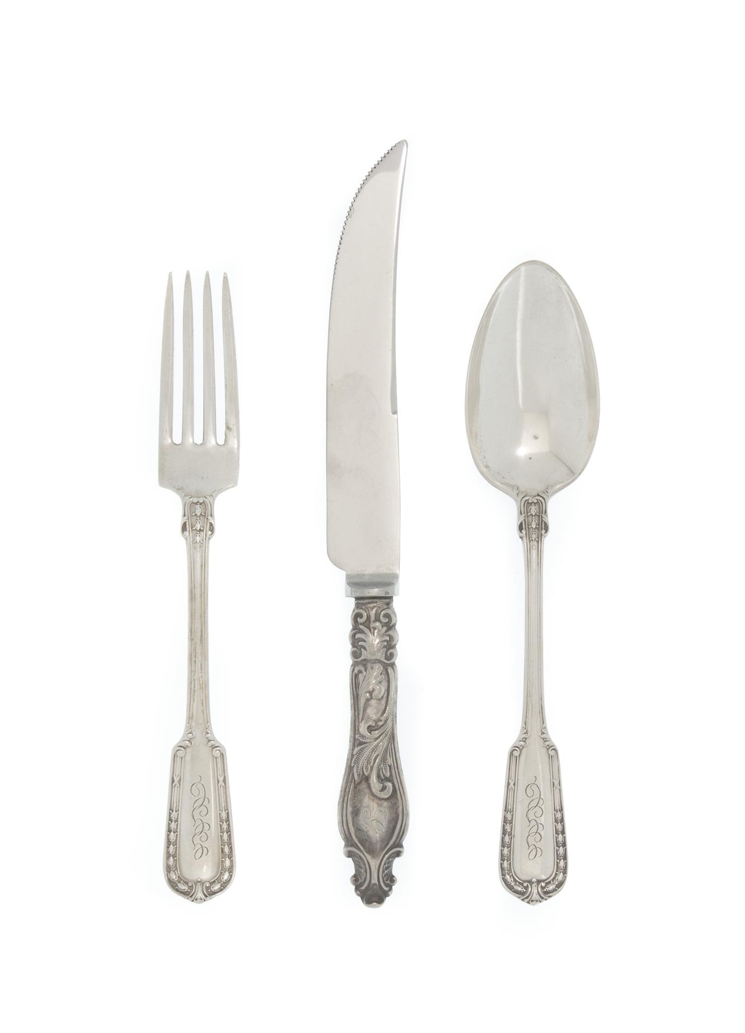 An Assembled American Silver Flatware Service