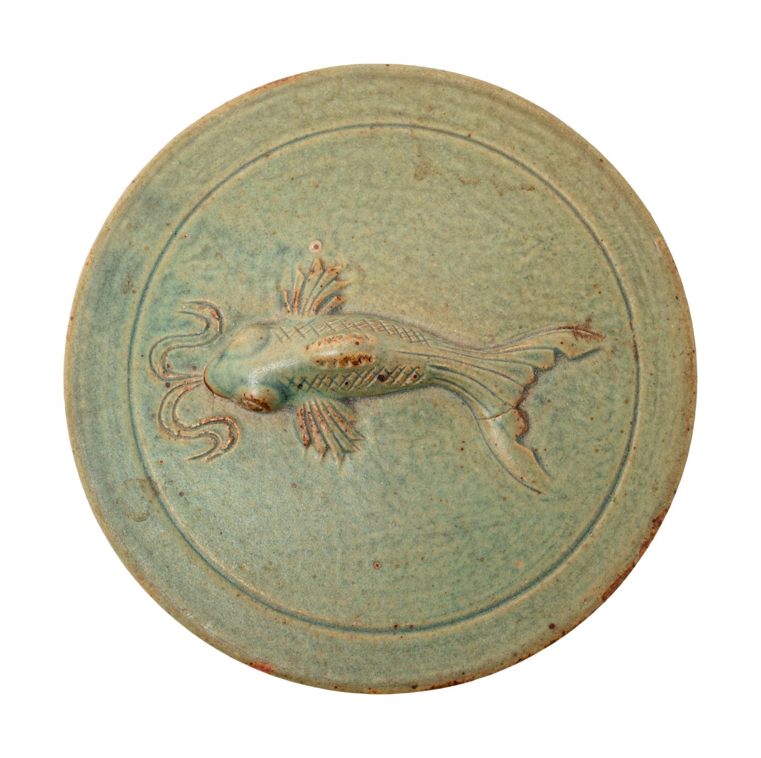 A Celadon Glazed Pottery Covered Jar