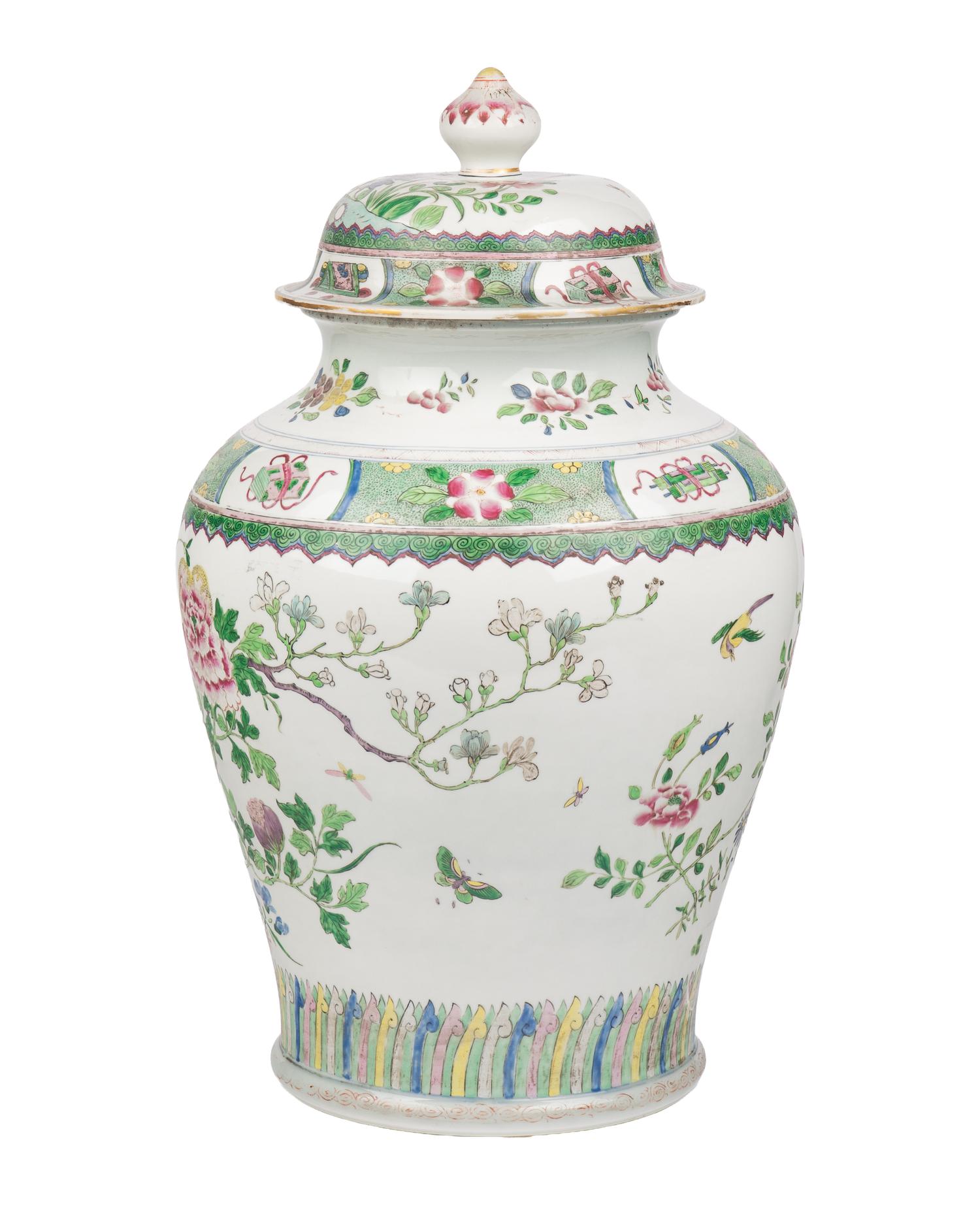 RELEASED TO OWNER -- A Chinese Export Porcelain Famille Verte Covered Vase