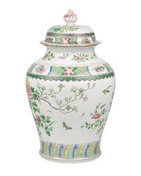RELEASED TO OWNER -- A Chinese Export Porcelain Famille Verte Covered Vase