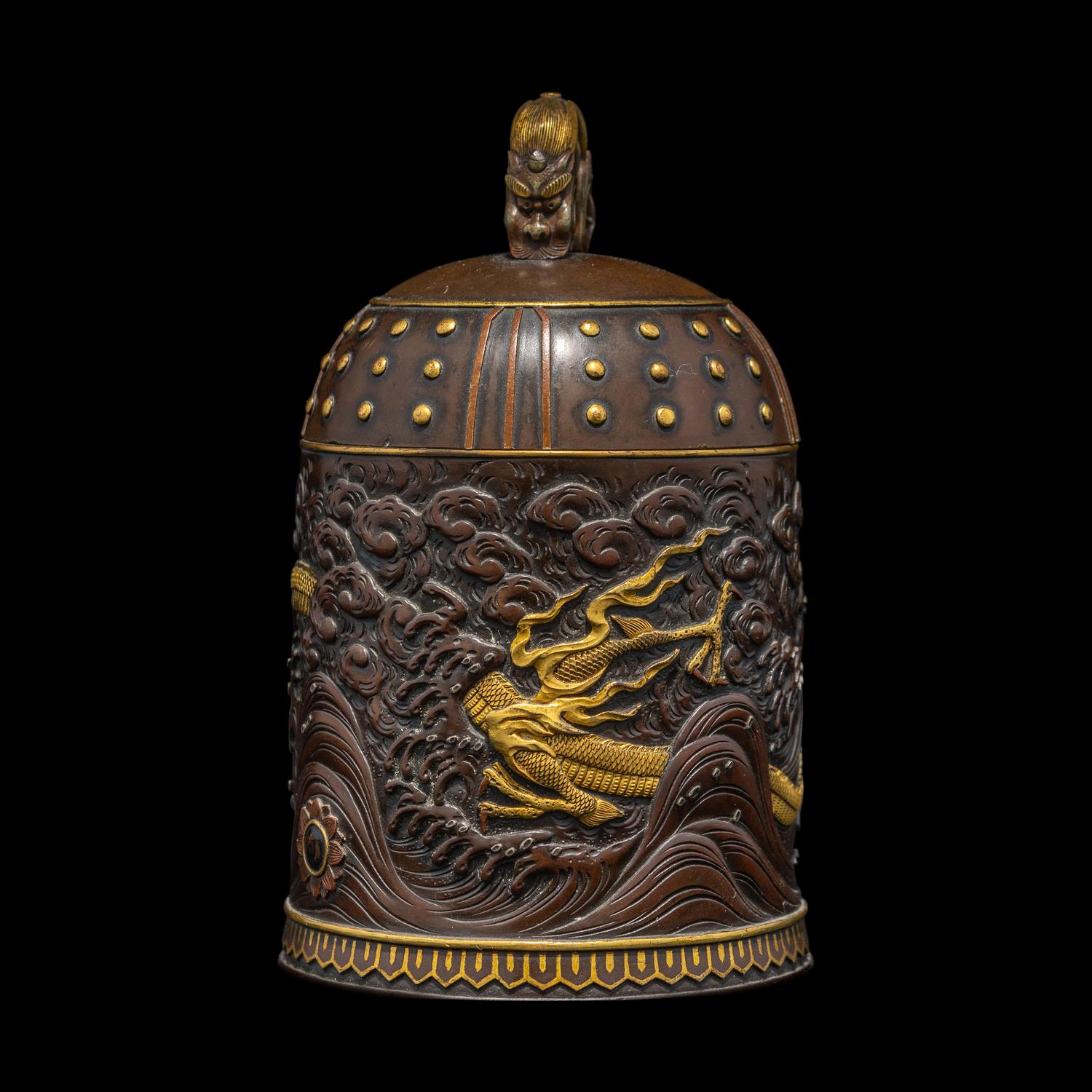Inoue of Kyoto, A Japanese Parcel Gilt and Patinated Bronze Bell-Form Covered Jar, Meiji Period — 日本明治時期 京都井上製龍紋鐘式蓋盒