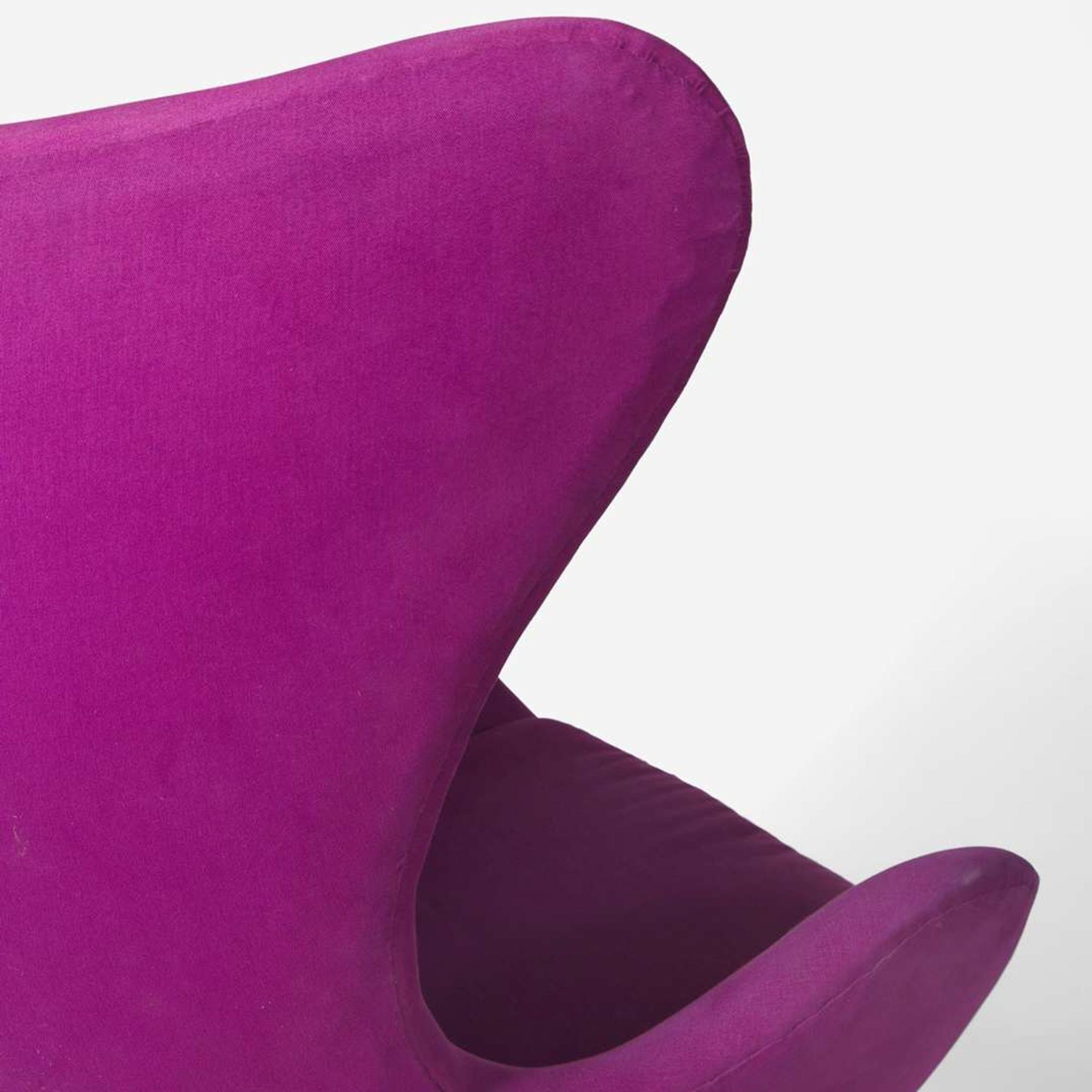 Arne Jacobsen (Danish, 1902-1971) "Egg" Chair, Fritz Hansen, Denmark, designed 1958, the present lot circa early 1960s