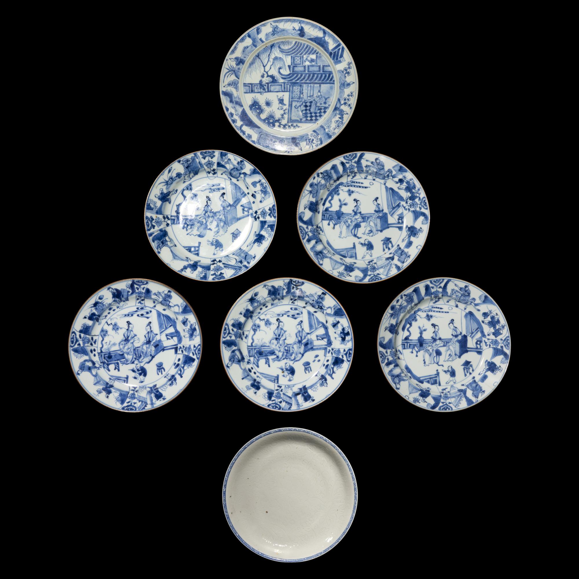 Seven Chinese Porcelain Plates, 18th Century 清中期 賞盤七件