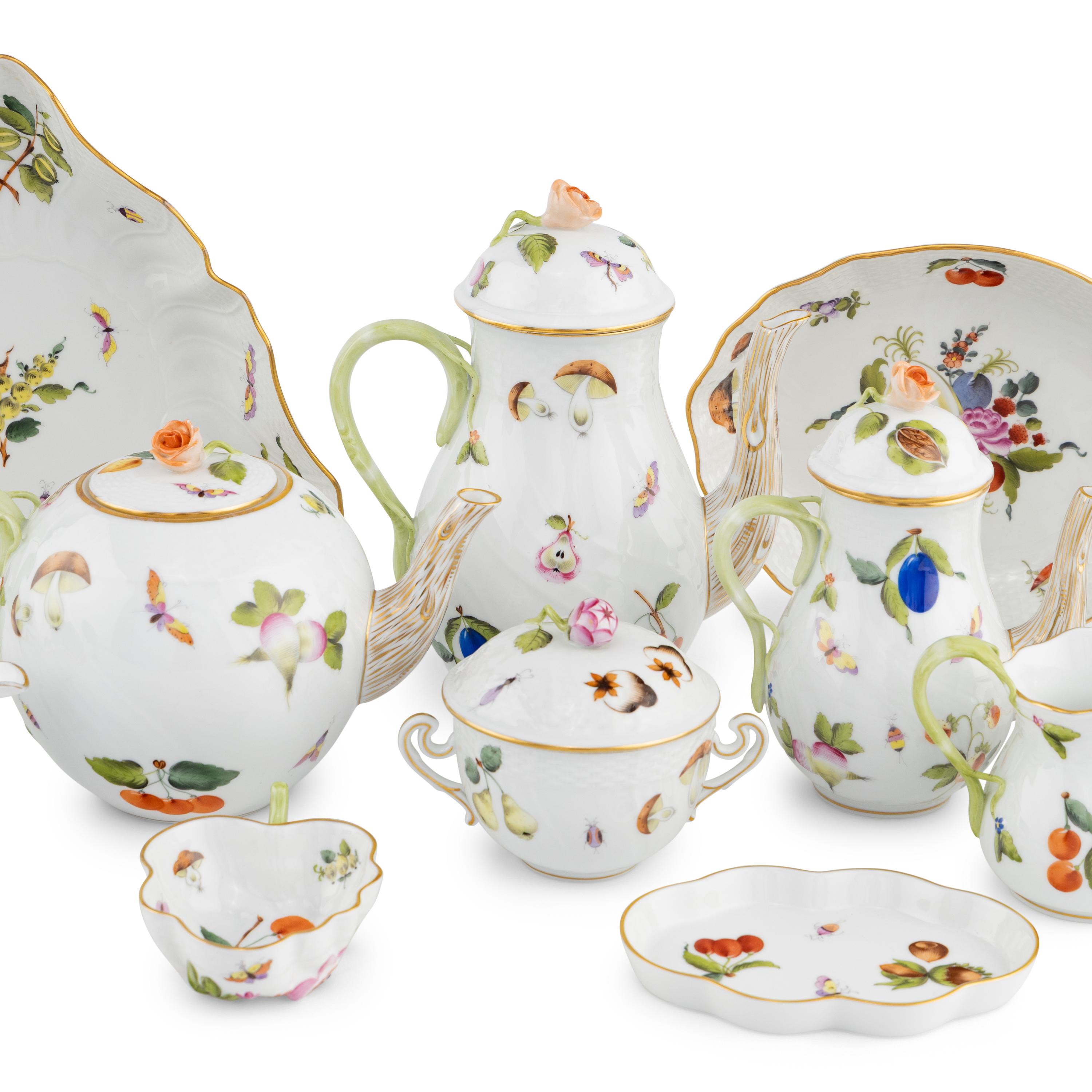 A Herend Market Garden Porcelain Dinner Service