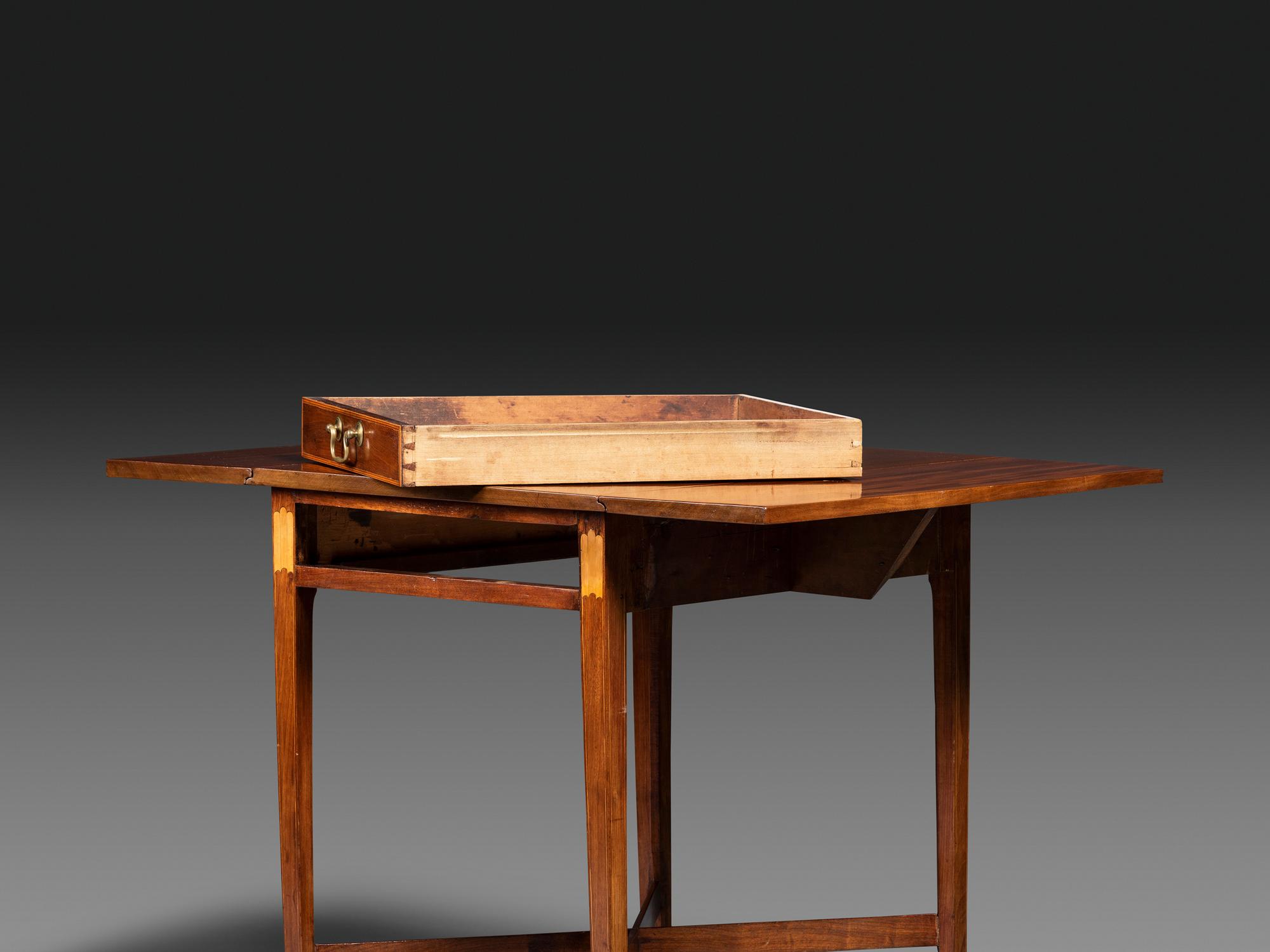 A Federal Inlaid Mahogany X-Stretcher Base Pembroke Table