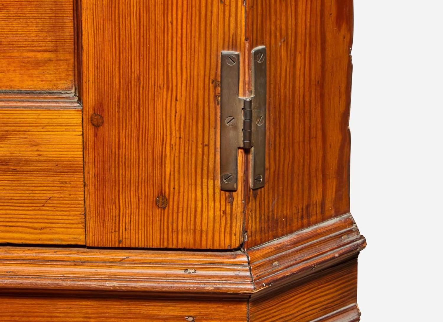 A Federal yellow pine corner cupboard, attributed to William Seay (active 1790-1800), Bertie County, NC, circa 1800