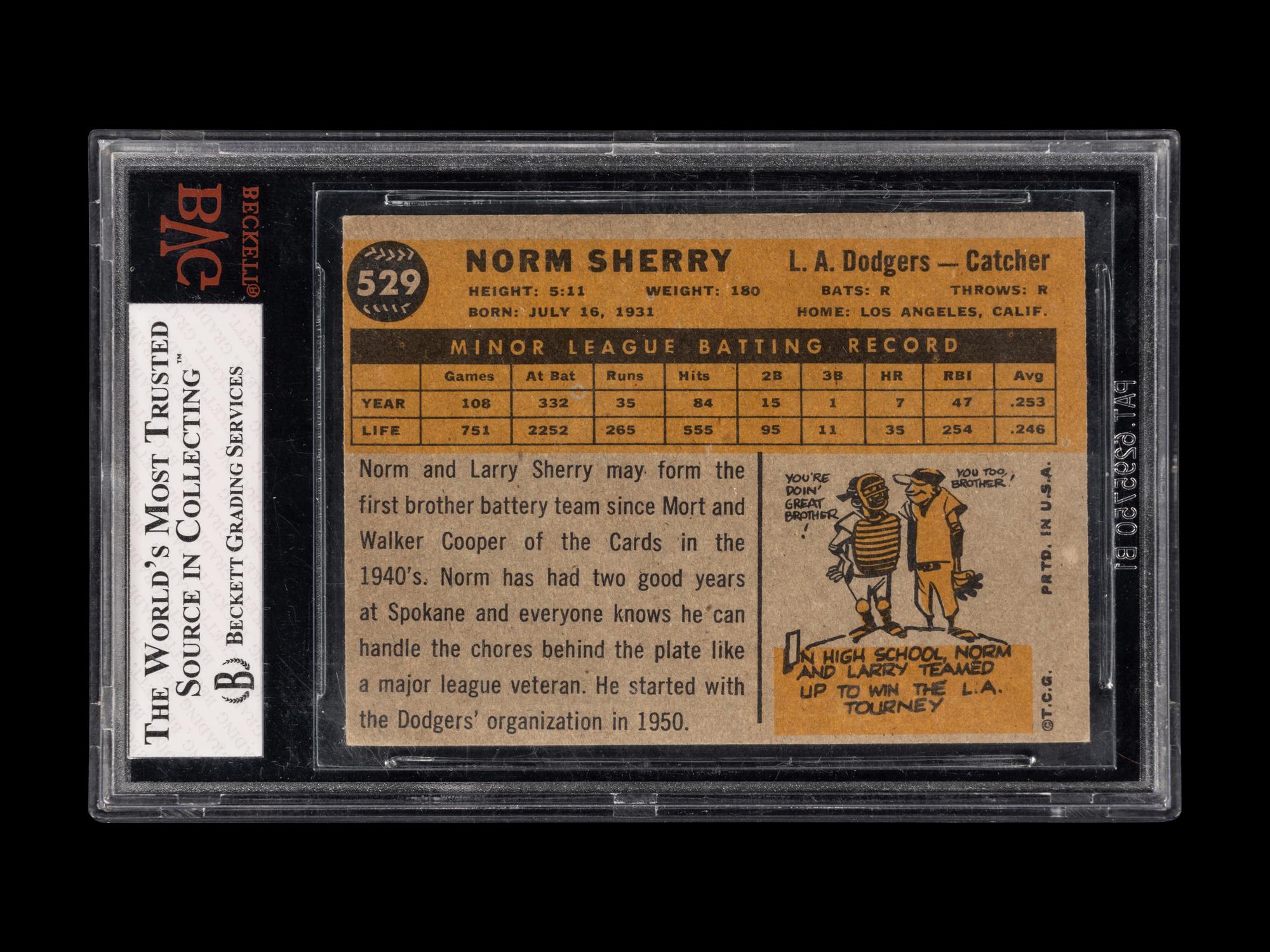 A Group of 1960 Topps Baseball Cards Featuring Hall of Famers and Notables,
