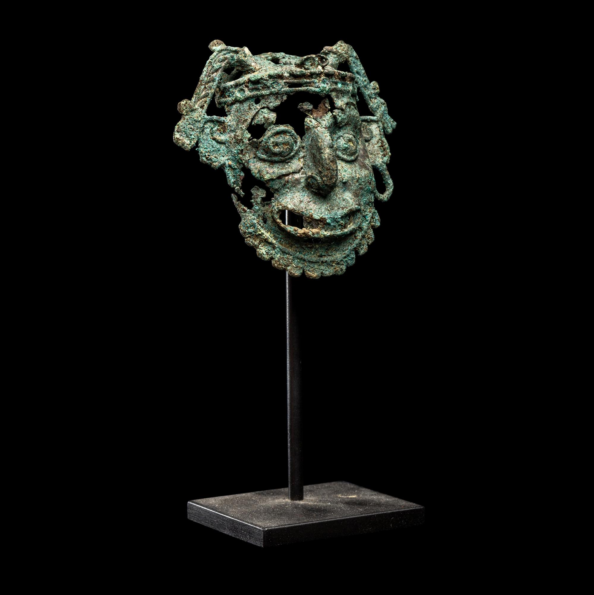 A Mixtec Copper Head