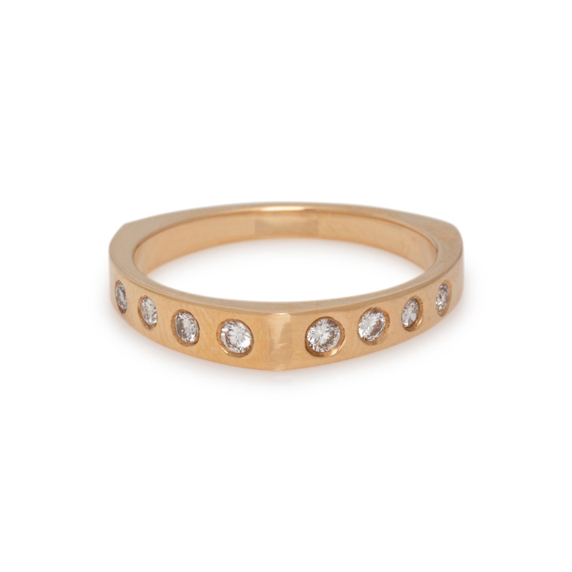 YELLOW GOLD AND DIAMOND RING