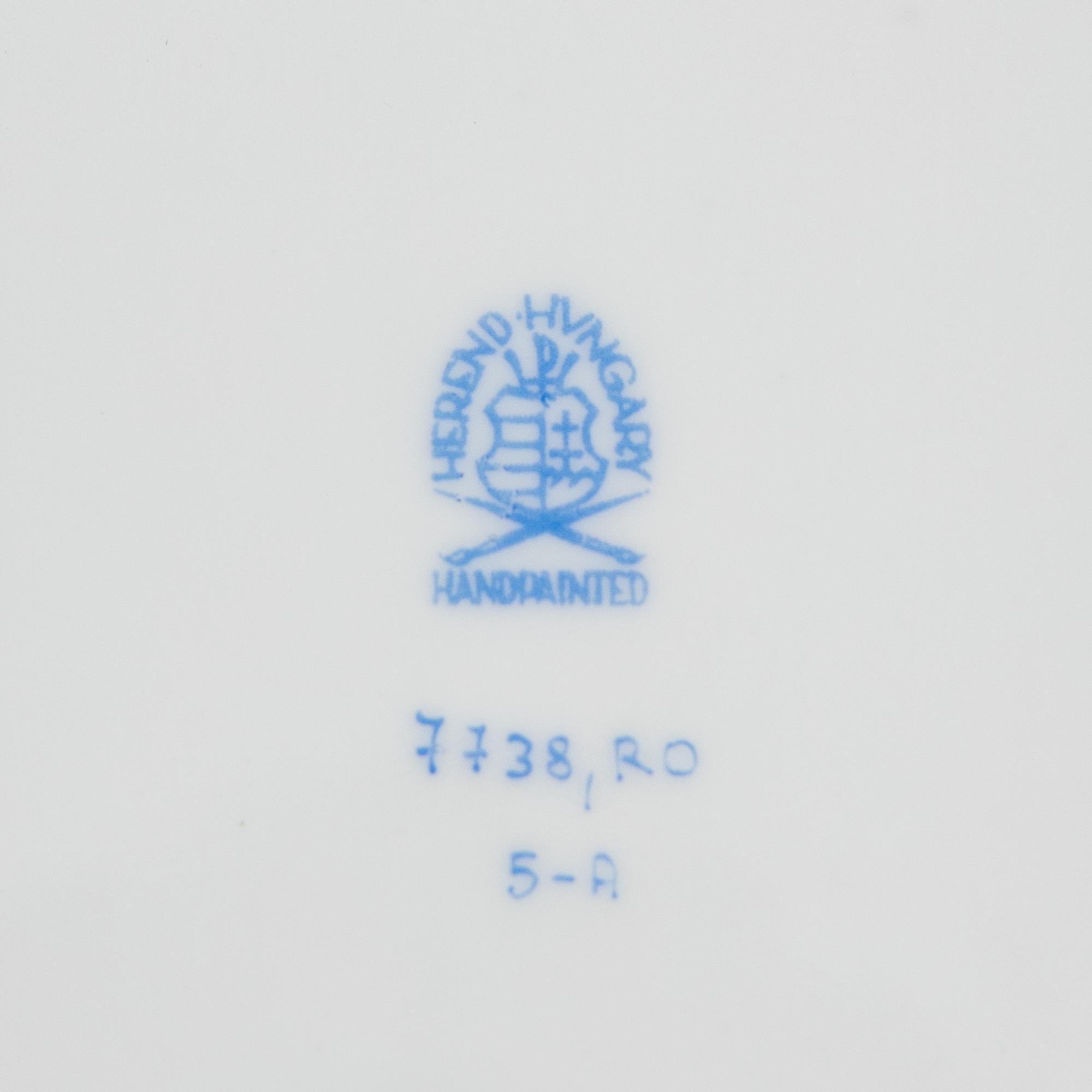 A Collection of Herend Rothschild Bird Porcelain Table Articles
