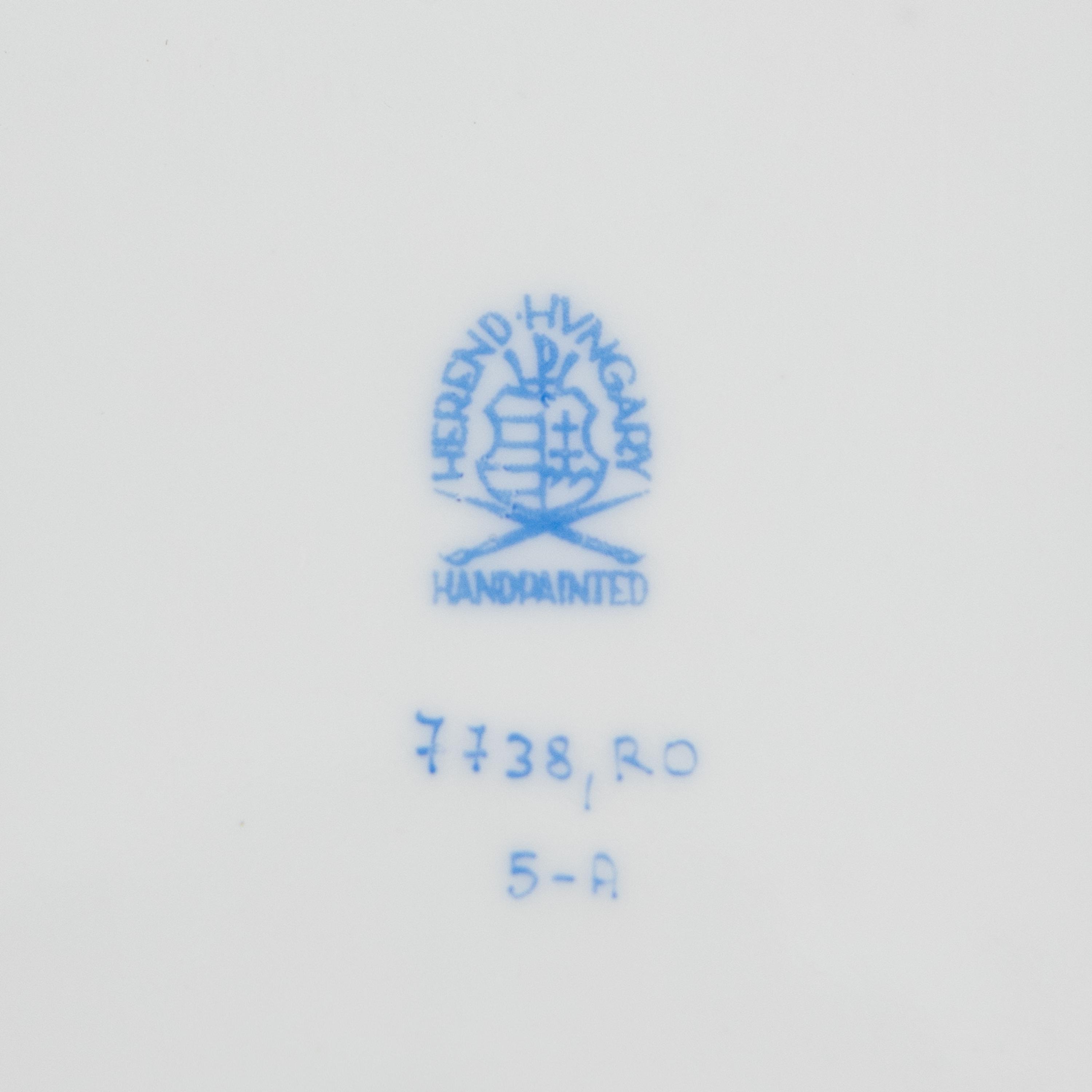 A Collection of Herend Rothschild Bird Porcelain Table Articles