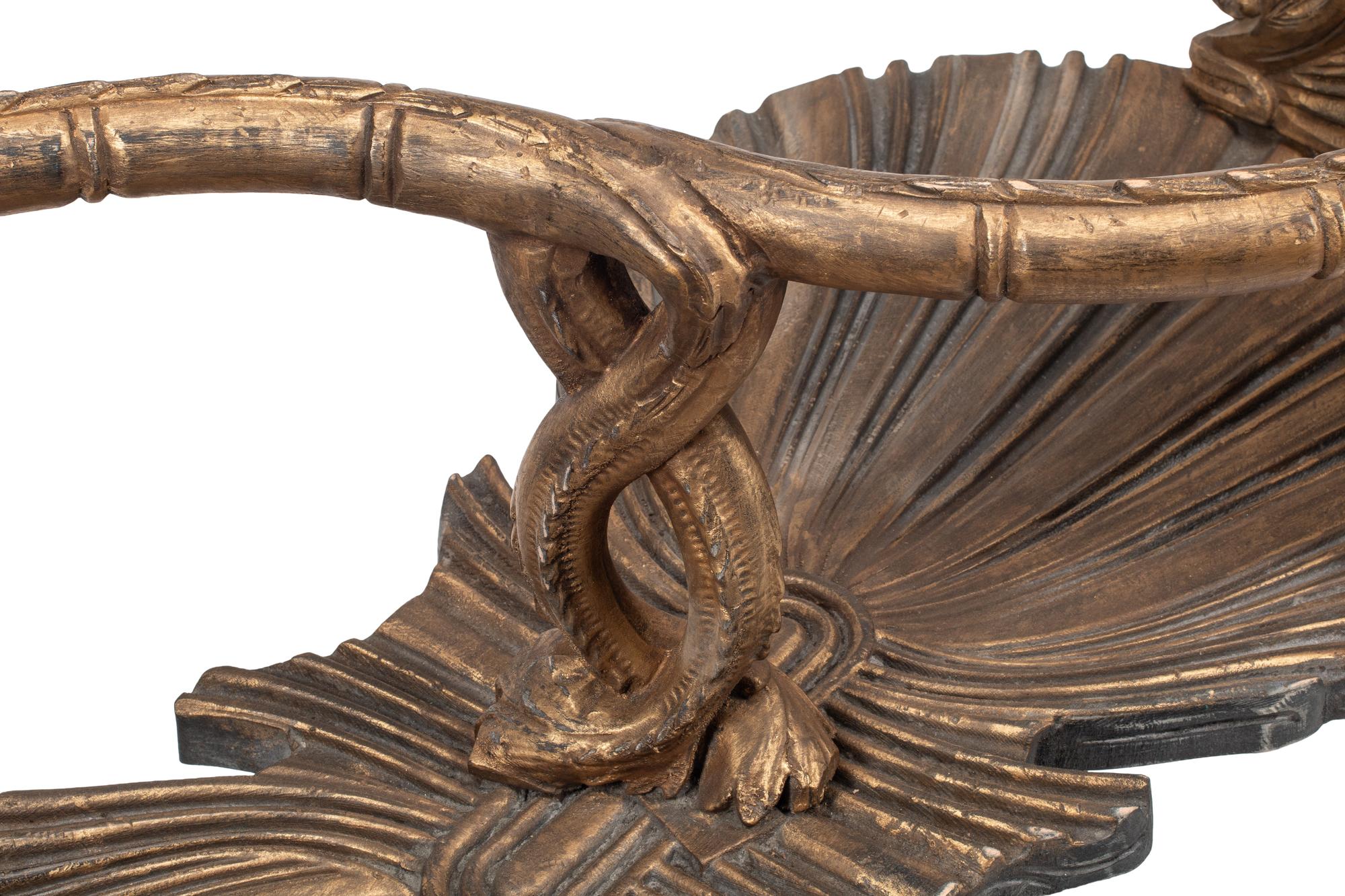 A Venetian Grotto Style Painted and Parcel Gilt Tête-à-Tête