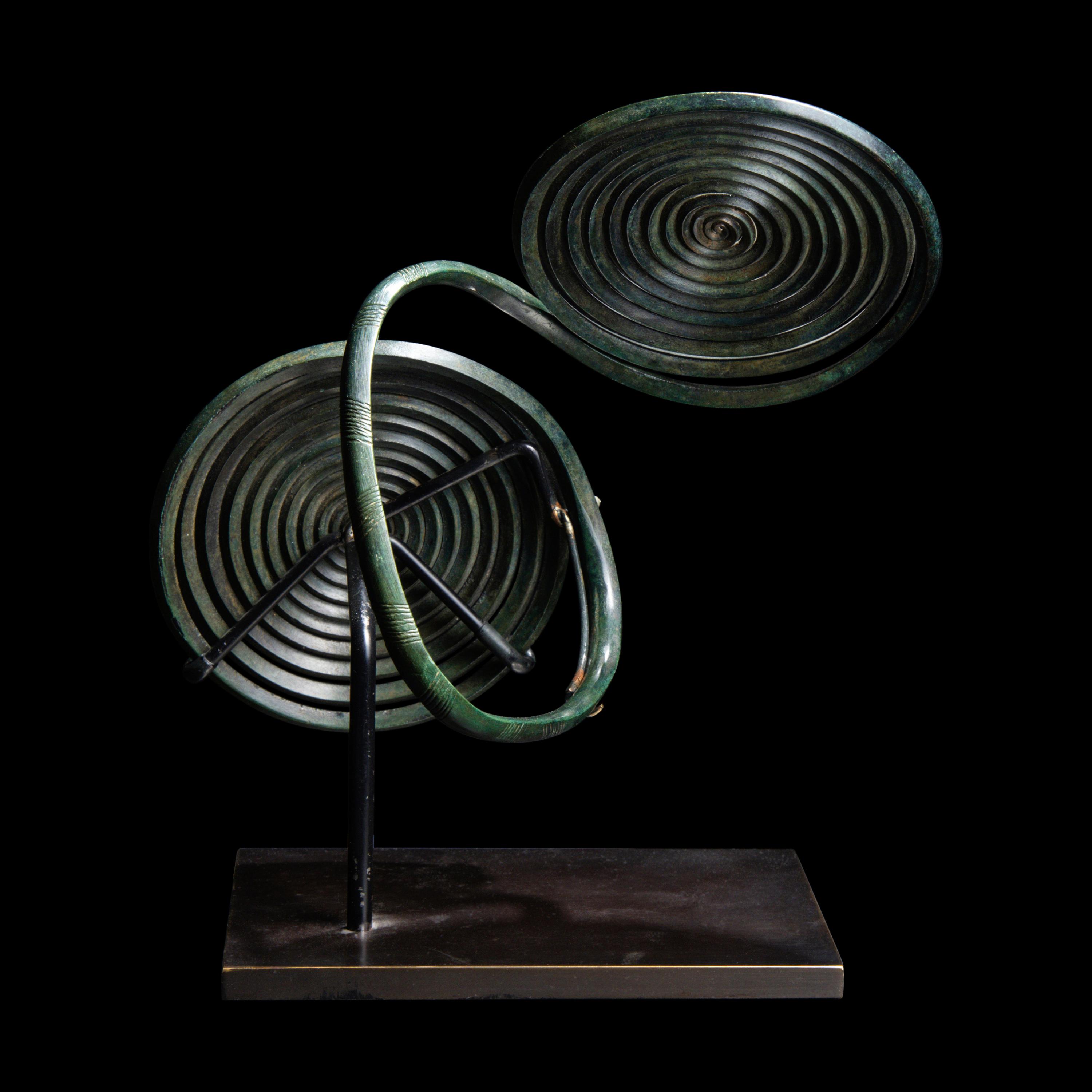 A European Bronze Age Armlet