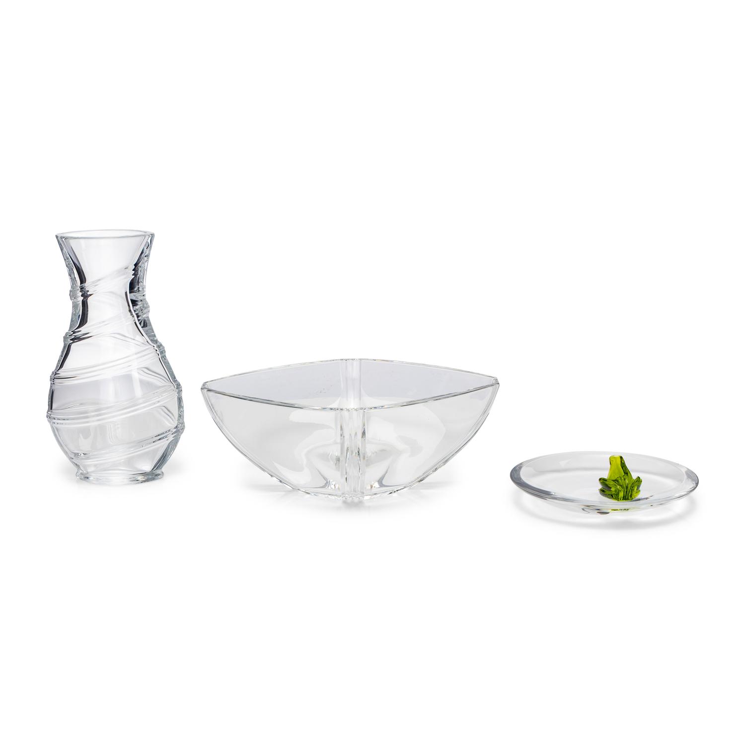 Three Baccarat Table Articles