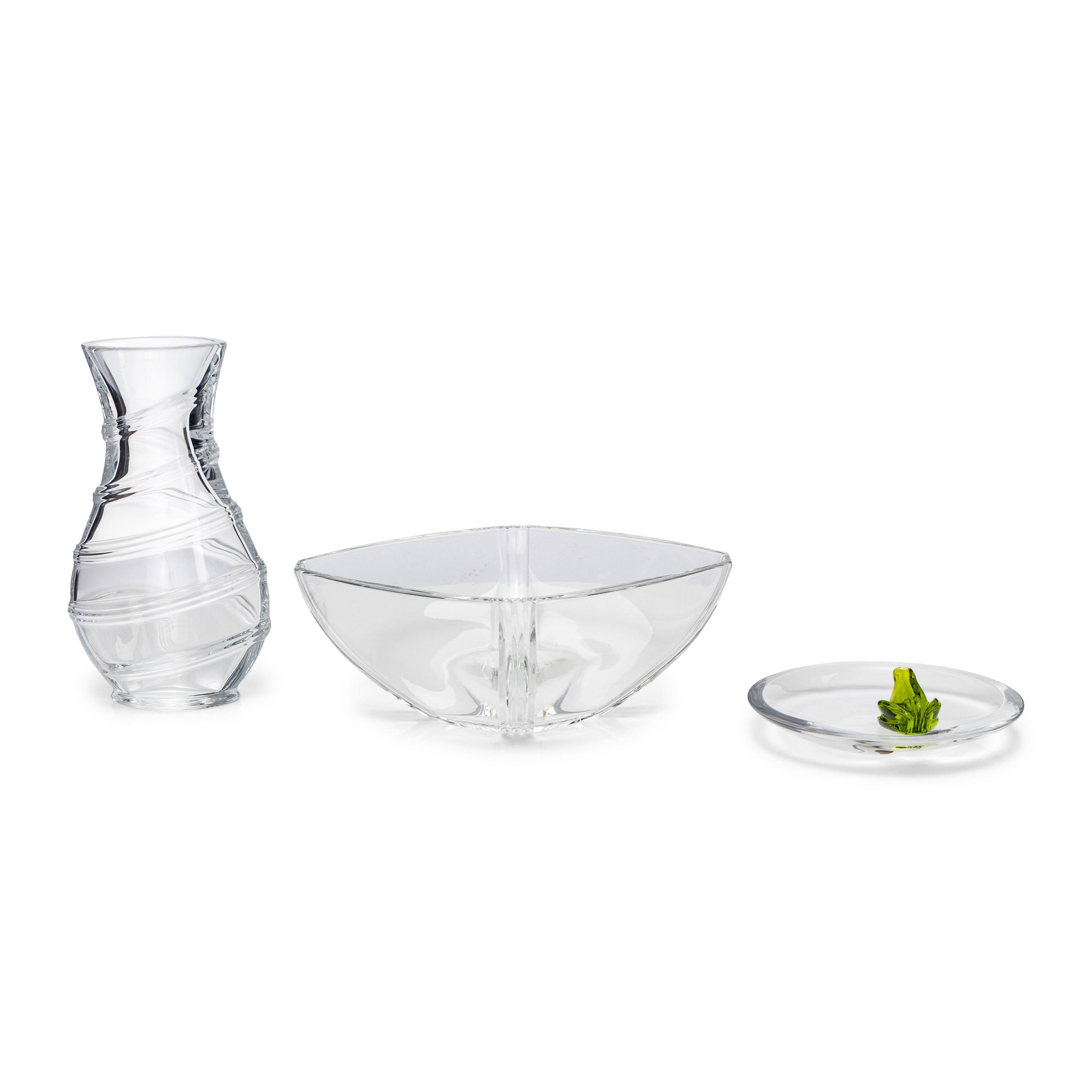 Three Baccarat Table Articles