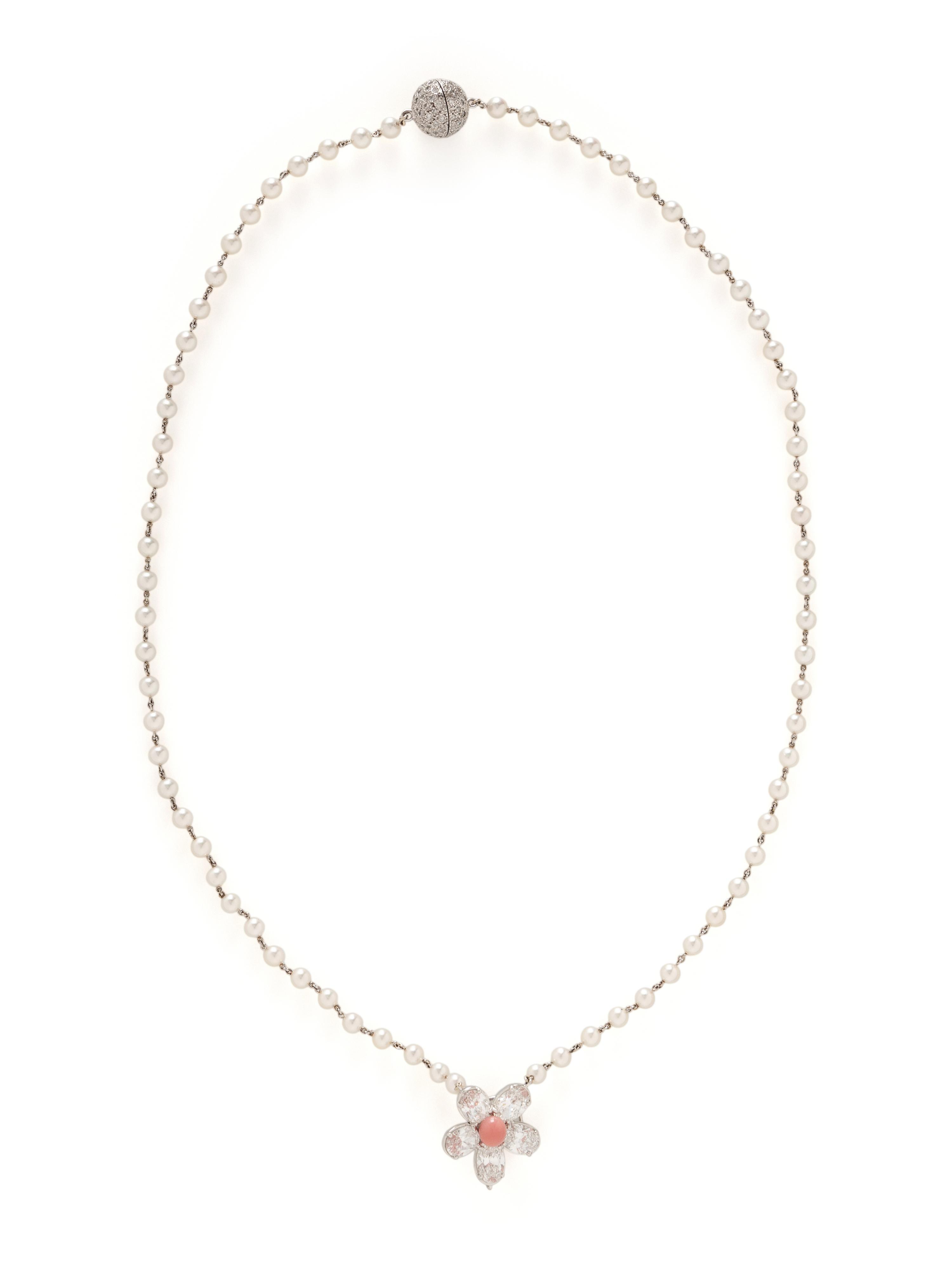 DIAMOND, CULTURED PEARL, AND CONCH PEARL NECKLACE