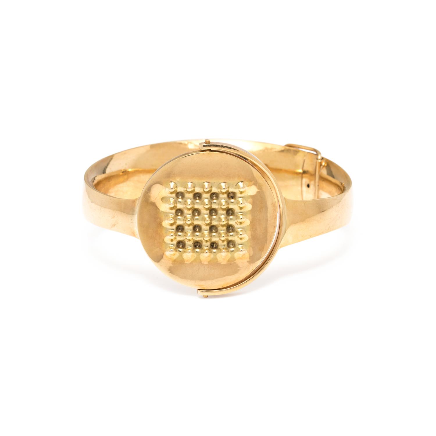 MODERNIST, YELLOW GOLD BANGLE BRACELET