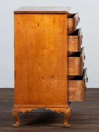 A Queen Anne Cherrywood Chest of Drawers