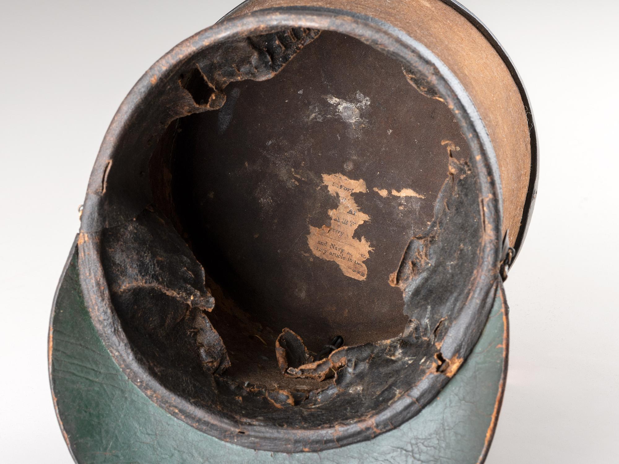 [MILITARIA]. Model 1832 U.S. Infantry Shako for enlisted soldier.