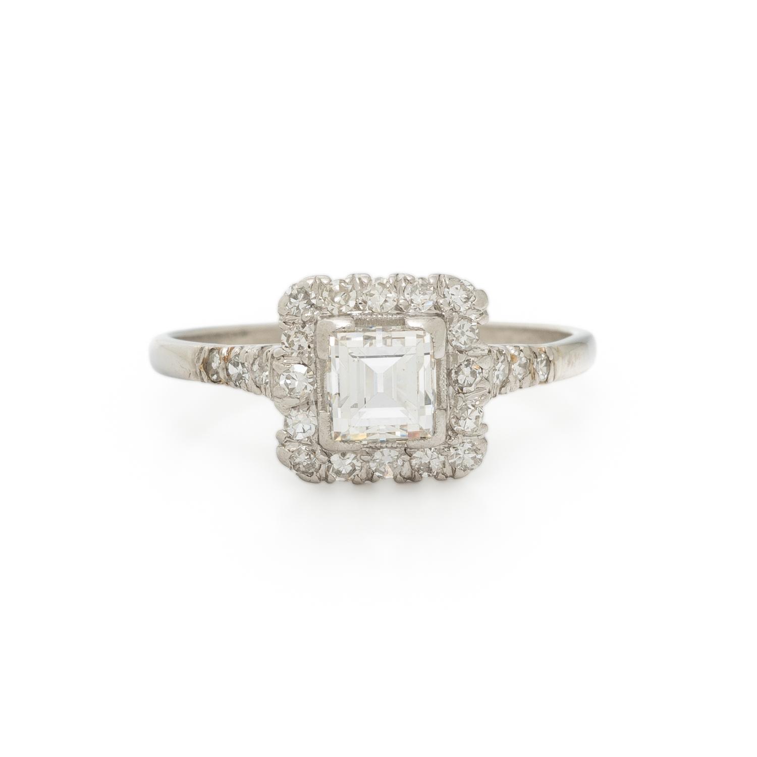 DIAMOND AND PLATINUM RING