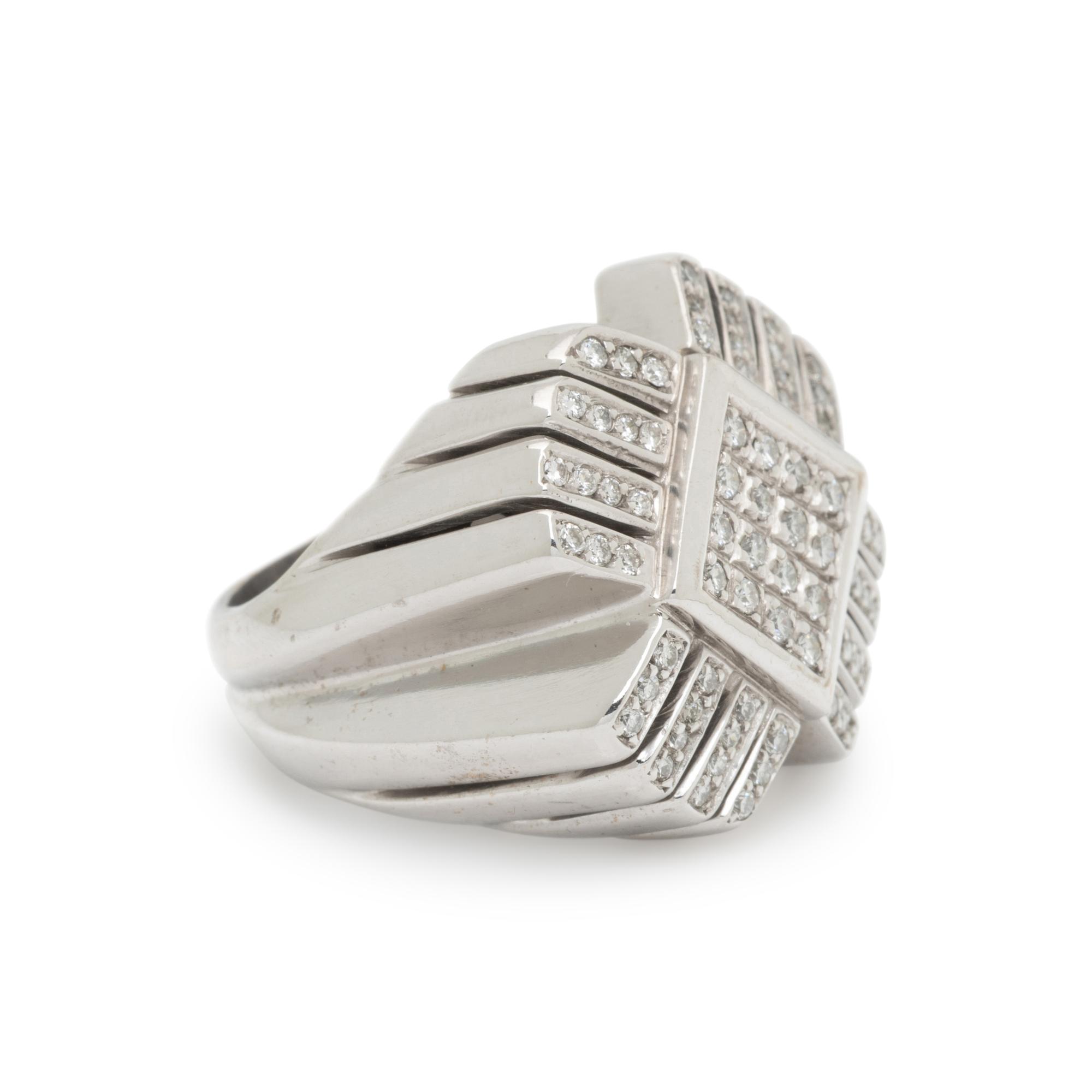 DIAMOND AND WHITE GOLD RING