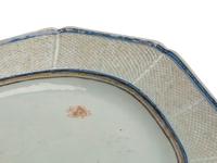 A Chinese Export Porcelain Tureen, Cover and Stand — 19TH CENTURY