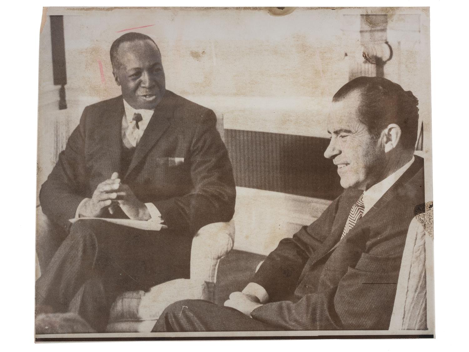 [POLITICS]. NIXON, Richard (1913-1994). Photographs and signature on White House embossed card.