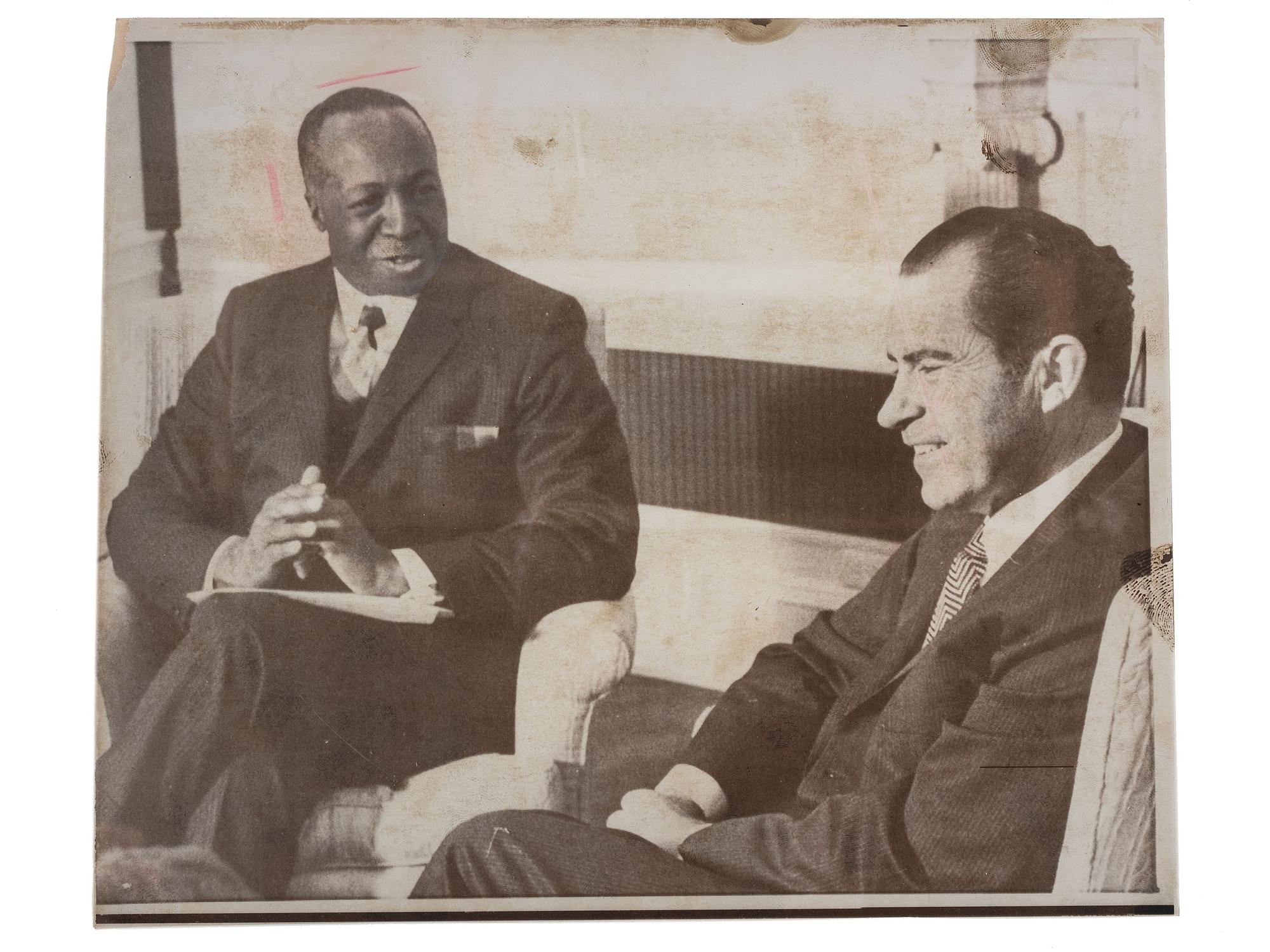 [POLITICS]. NIXON, Richard (1913-1994). Photographs and signature on White House embossed card.