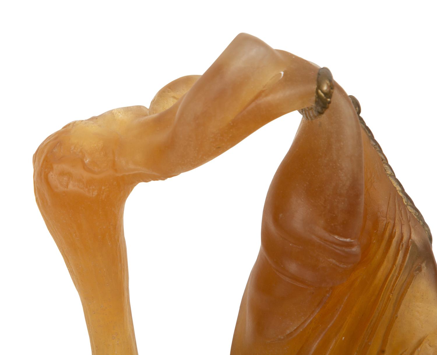 A Daum Pâte de Verre Venus de Milo Hysterique Sculpture