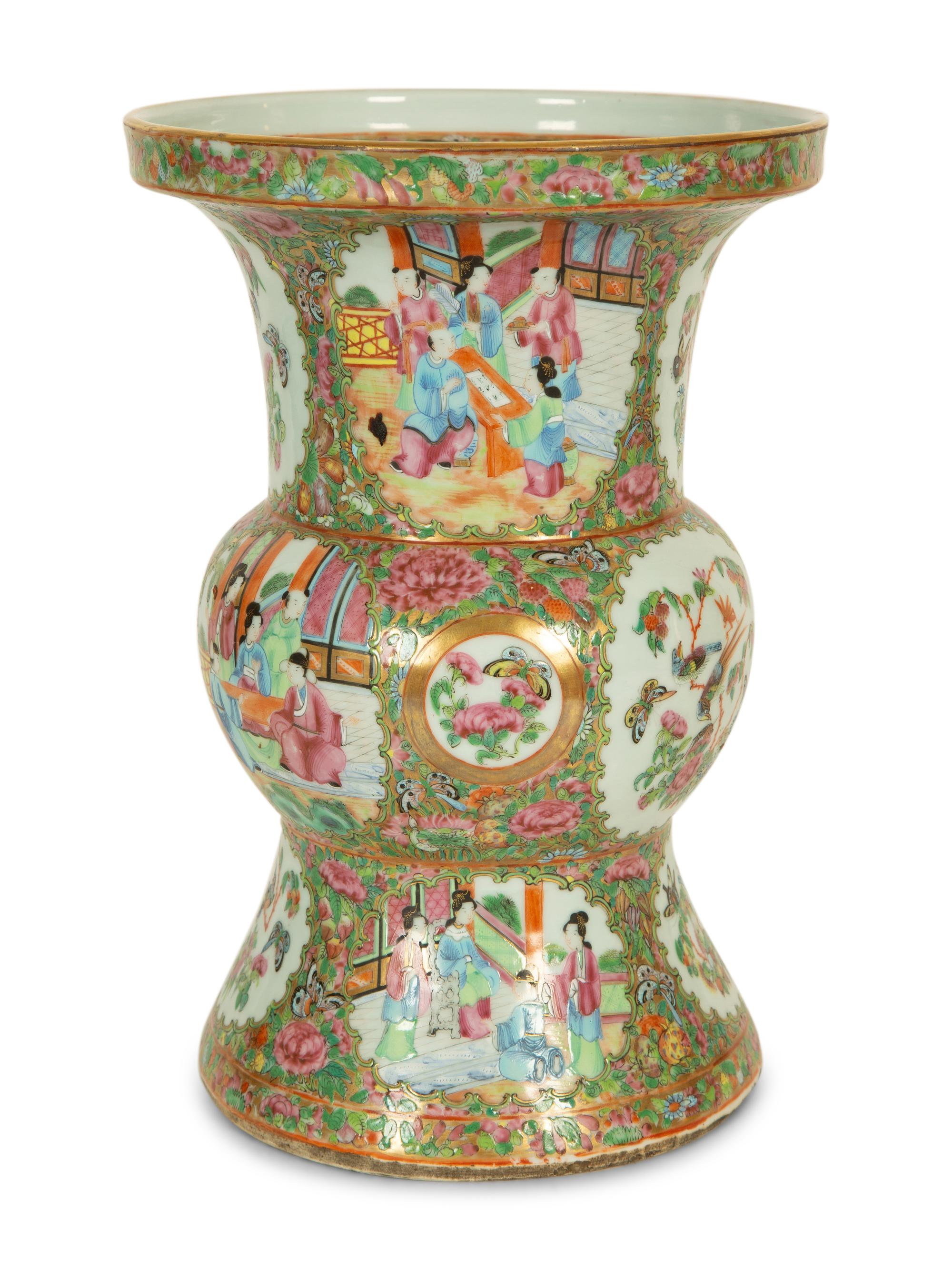 A Chinese Rose Medallion Porcelain Vase
