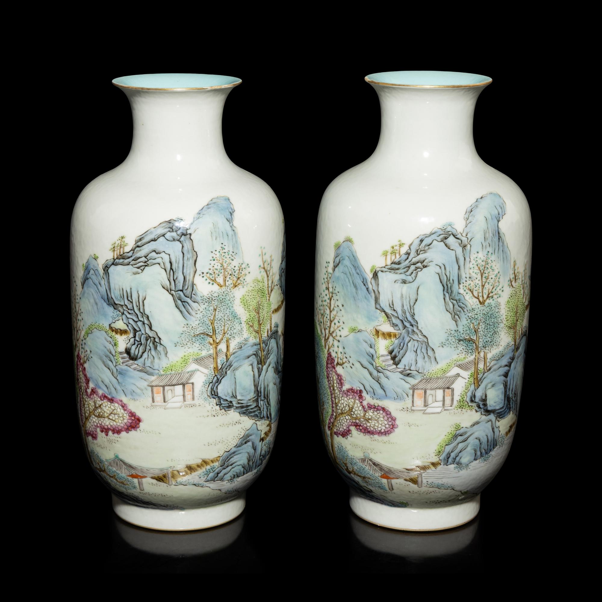 A Pair of Chinese Famille Rose Porcelain 'Landscape' Lantern Vases, Late Qing/Republican Period — 晚清/民國 粉彩山水圖燈籠瓶一對